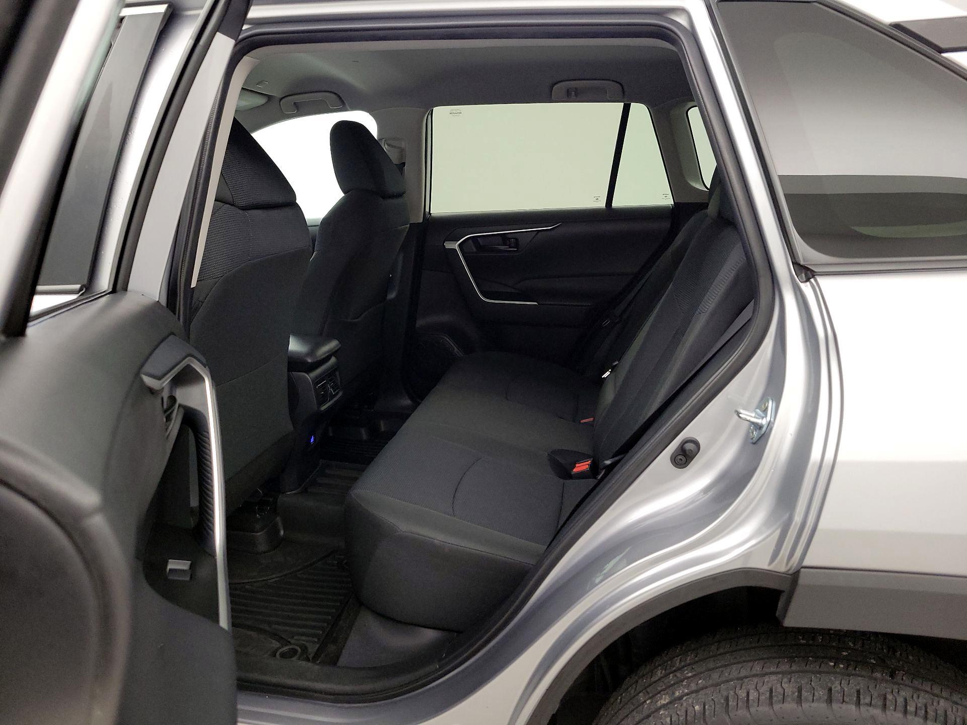 Thumbnail: 2024 Toyota RAV4 - 19
