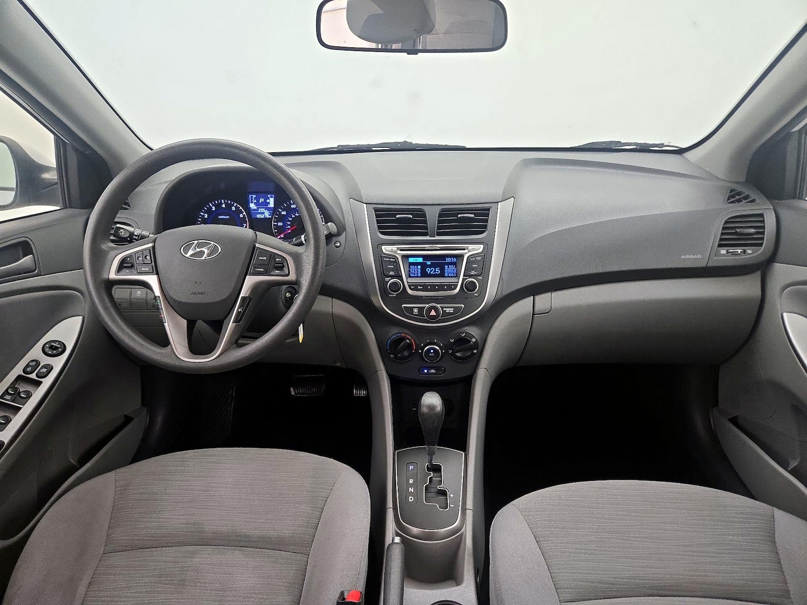 2017 Hyundai Accent Value Edition - Photo 10