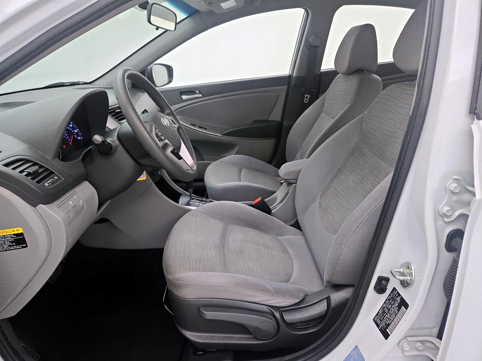 2017 Hyundai Accent Value Edition - Photo 12