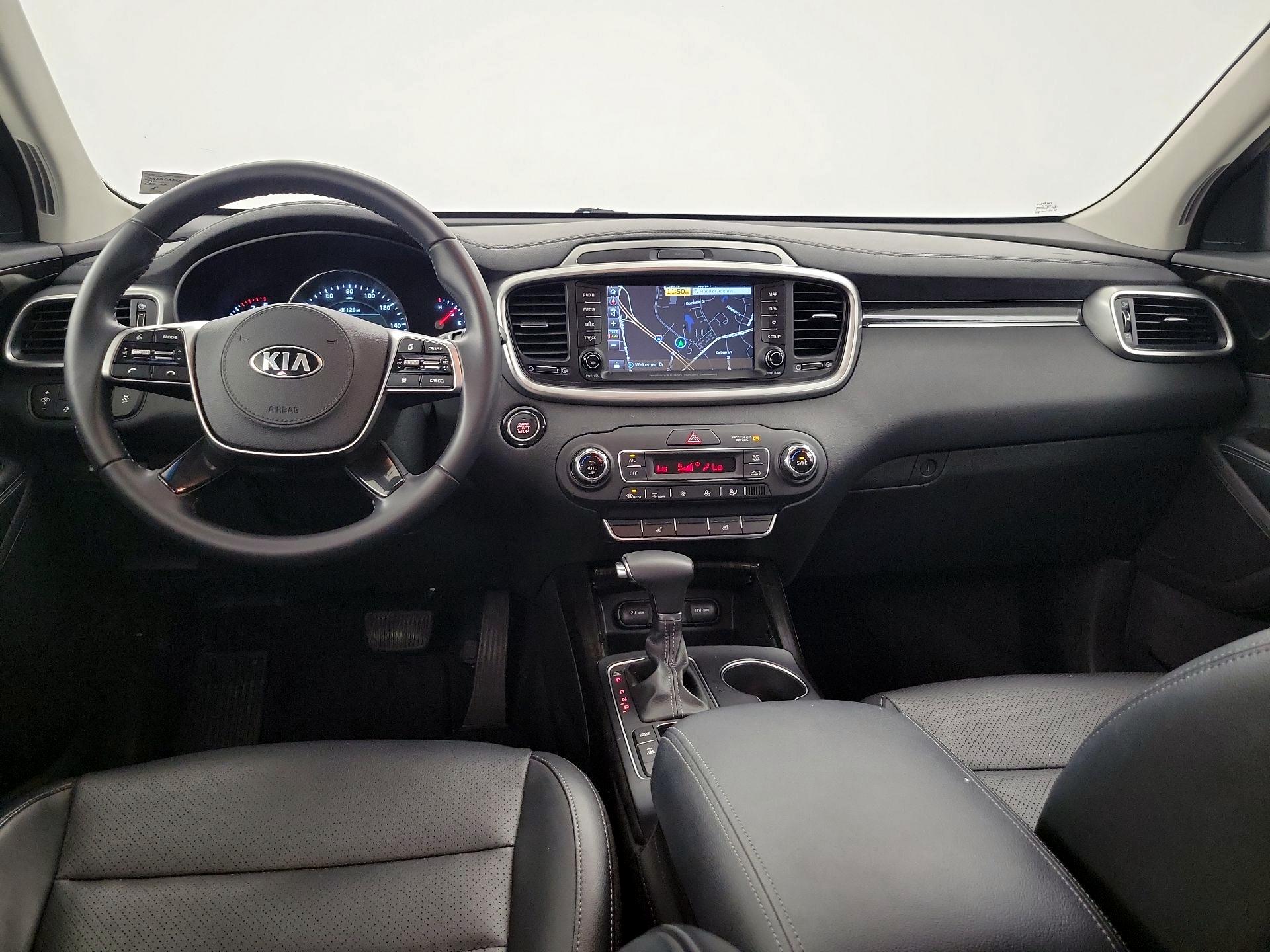 Thumbnail: 2019 Kia Sorento - 9