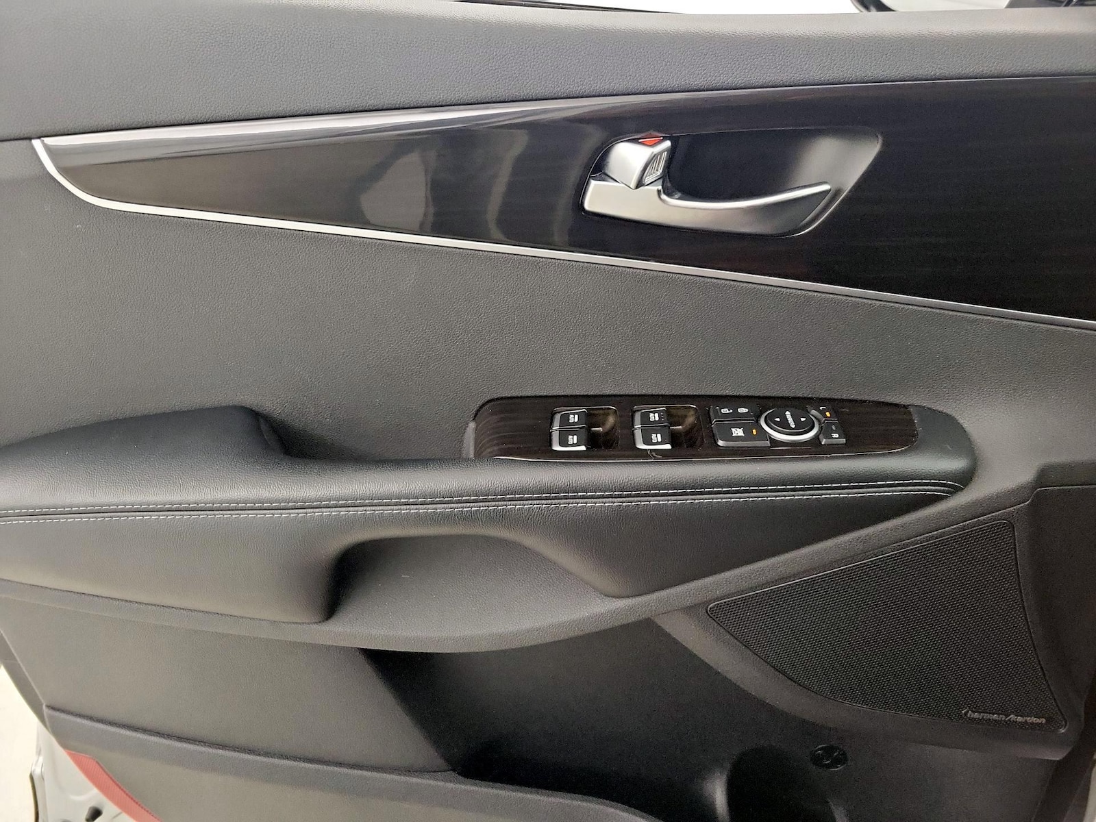 2019 Kia Sorento EX - Photo 13