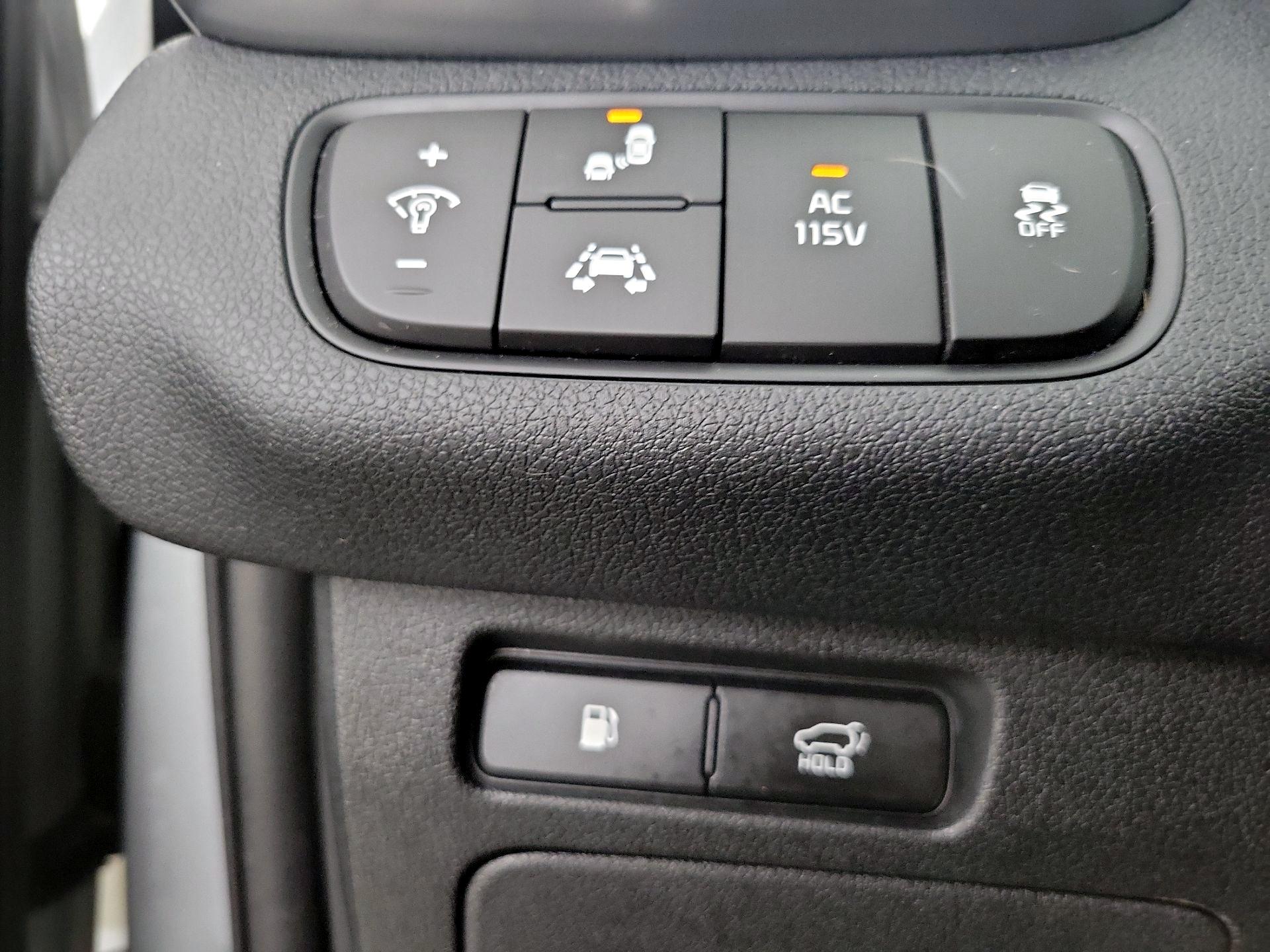 Thumbnail: 2019 Kia Sorento - 13