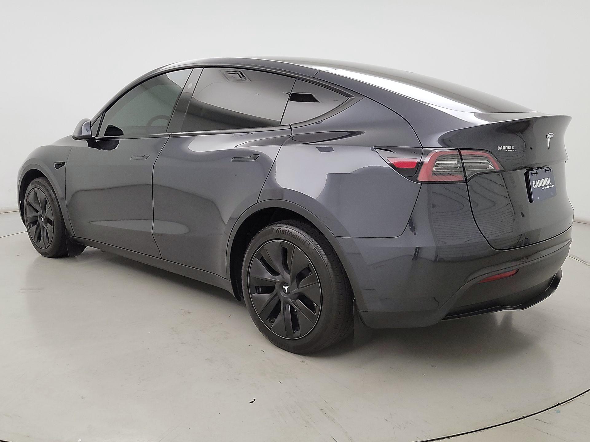Thumbnail: 2025 Tesla Model Y - 7
