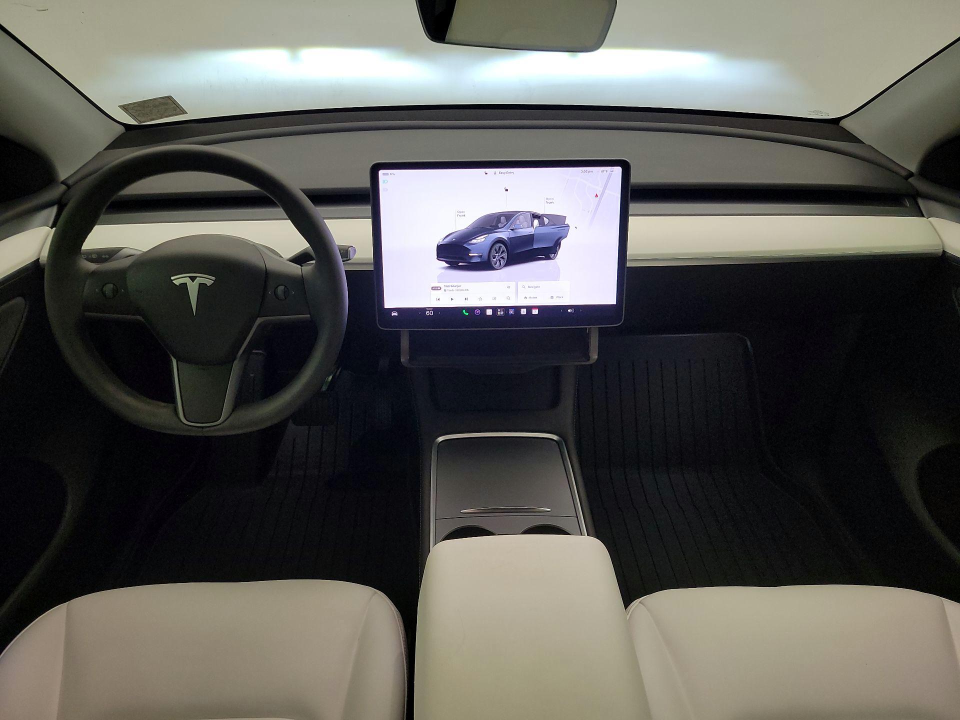 Thumbnail: 2025 Tesla Model Y - 8