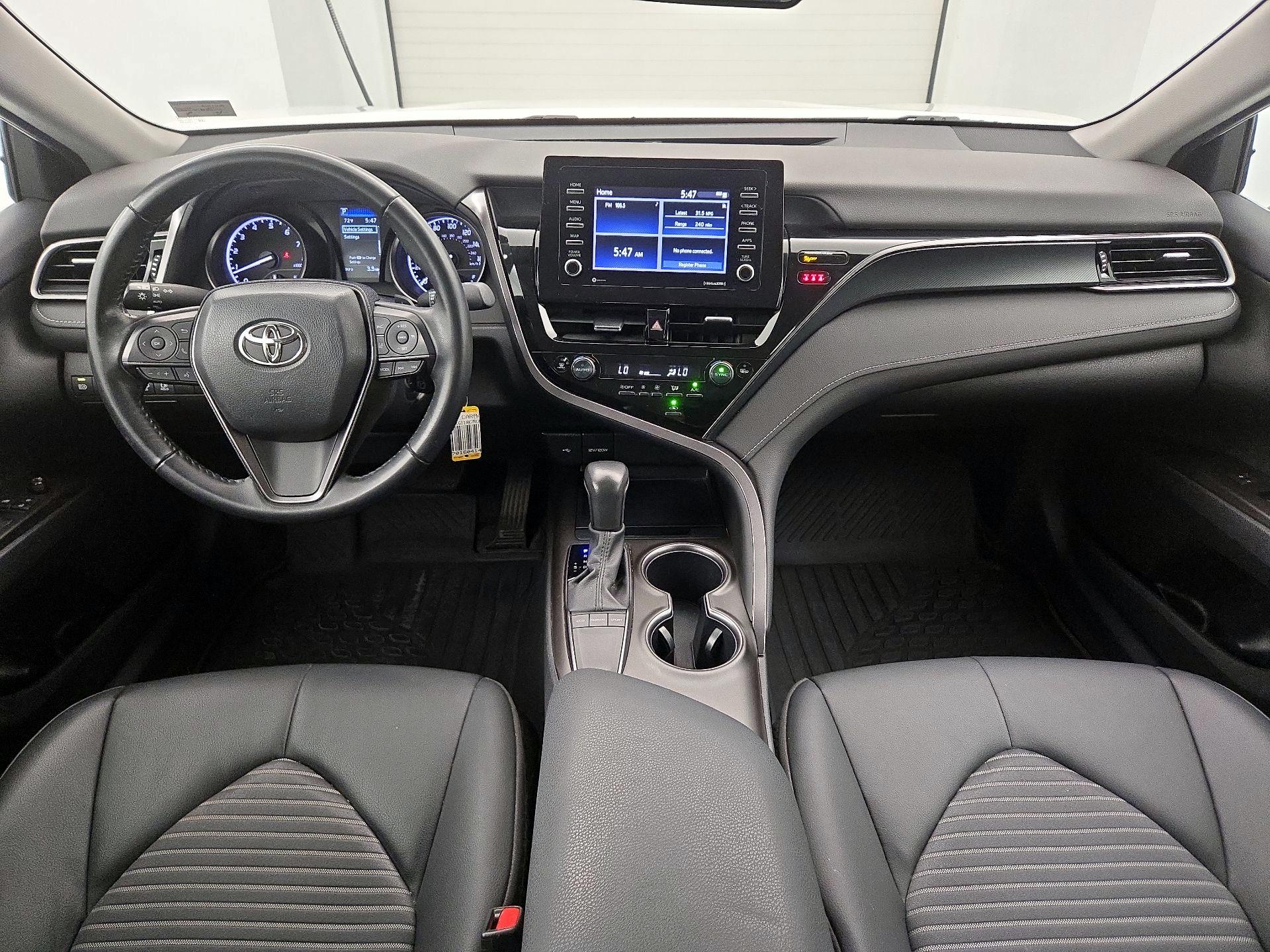 Thumbnail: 2024 Toyota Camry - 9