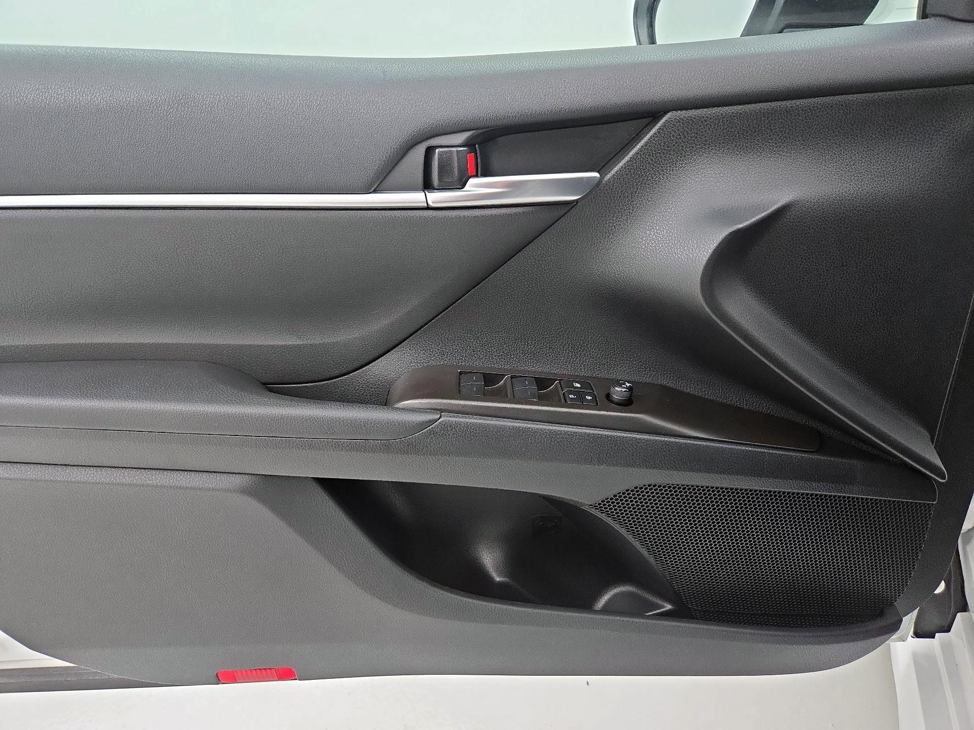 Thumbnail: 2024 Toyota Camry - 12
