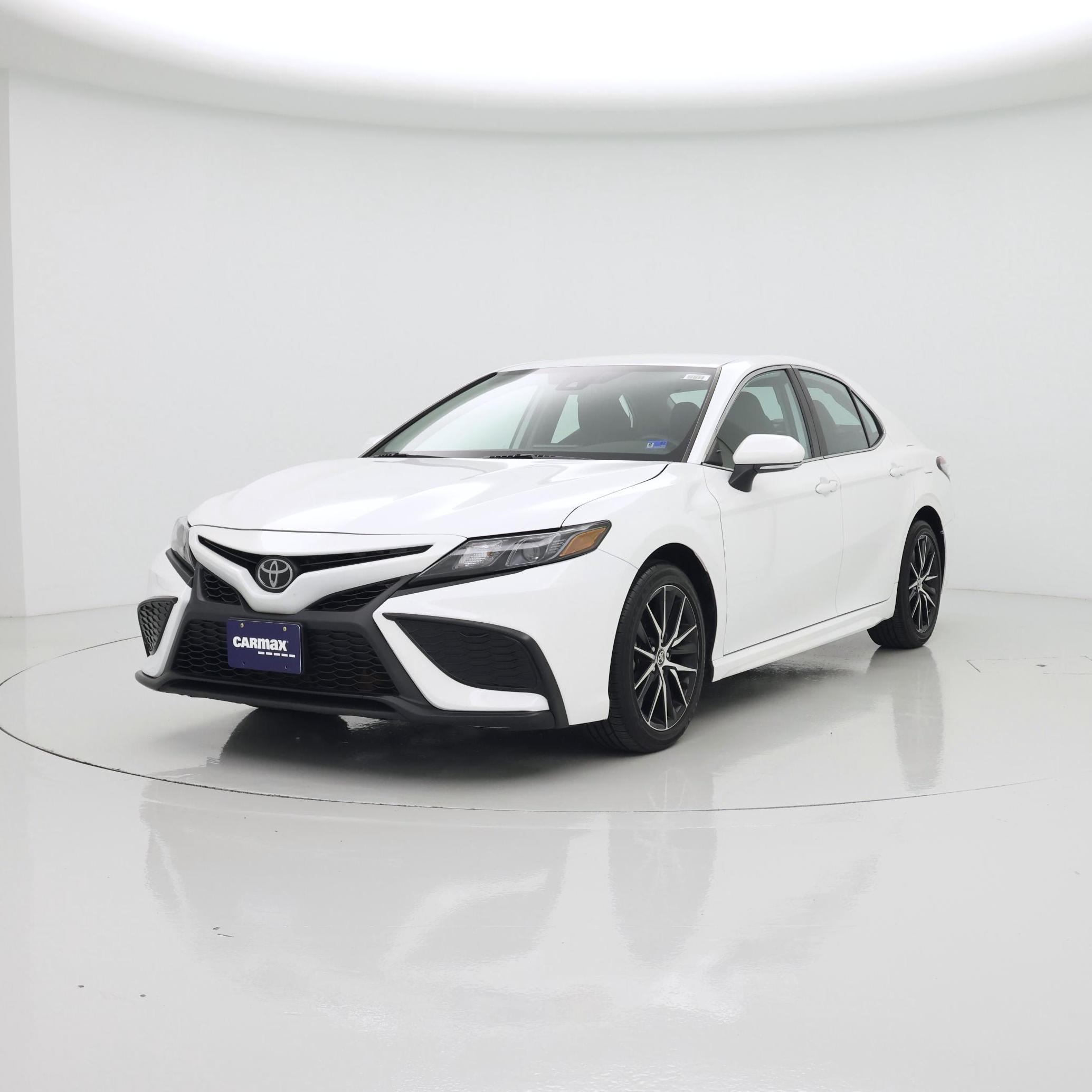 Thumbnail: 2024 Toyota Camry - 4