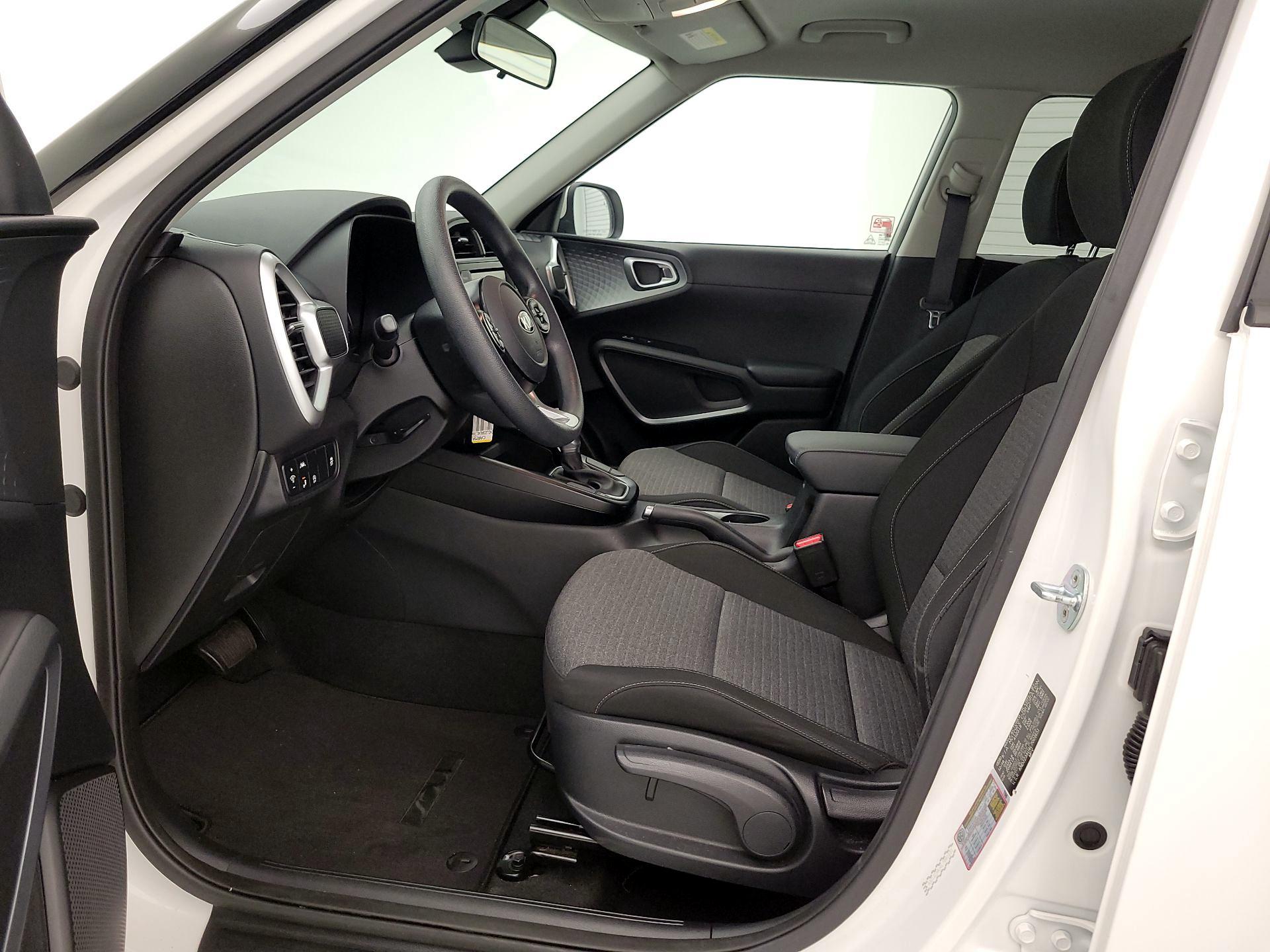 Thumbnail: 2020 Kia Soul - 11