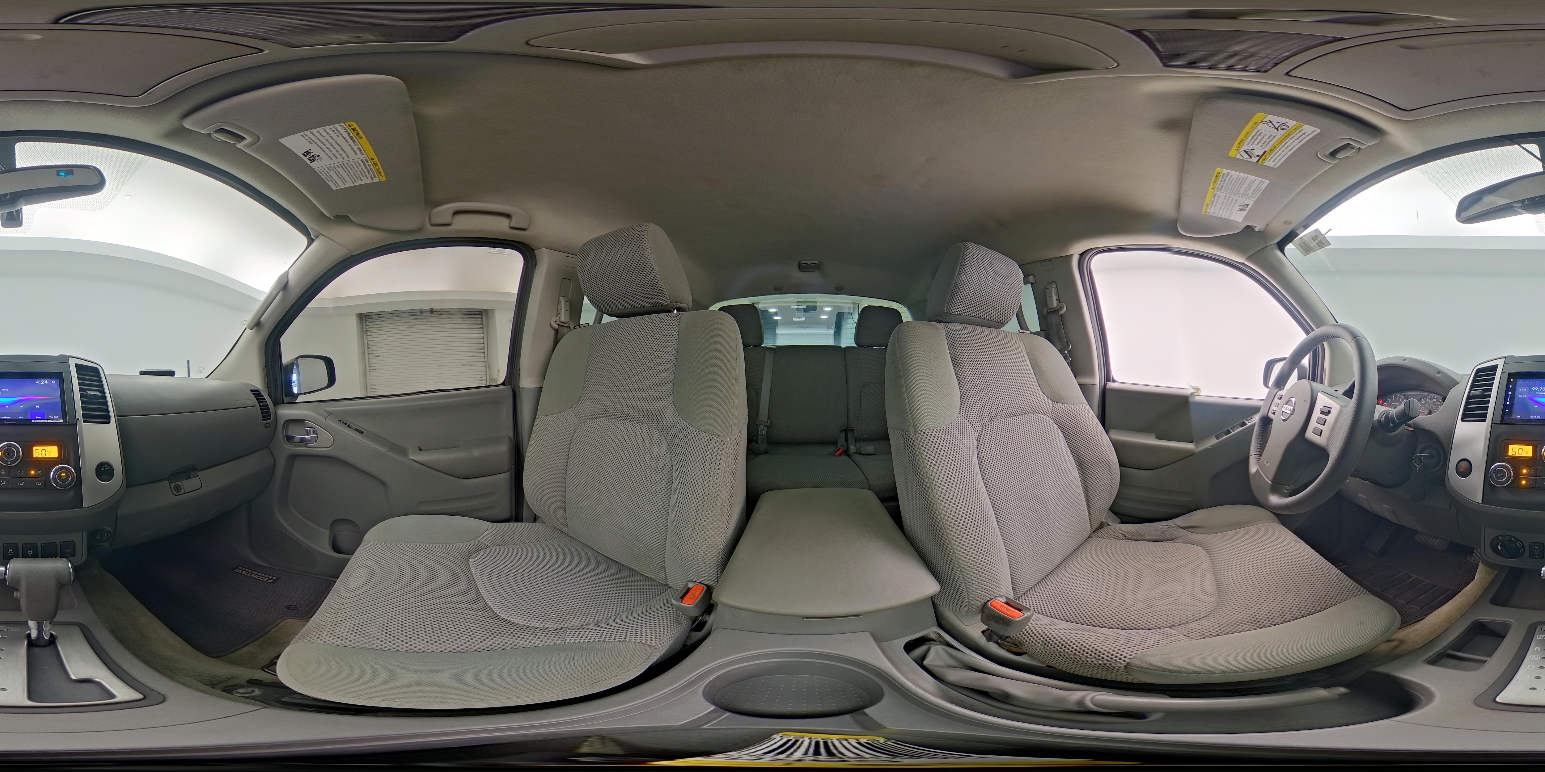 2017 Nissan Frontier SV - Photo 25