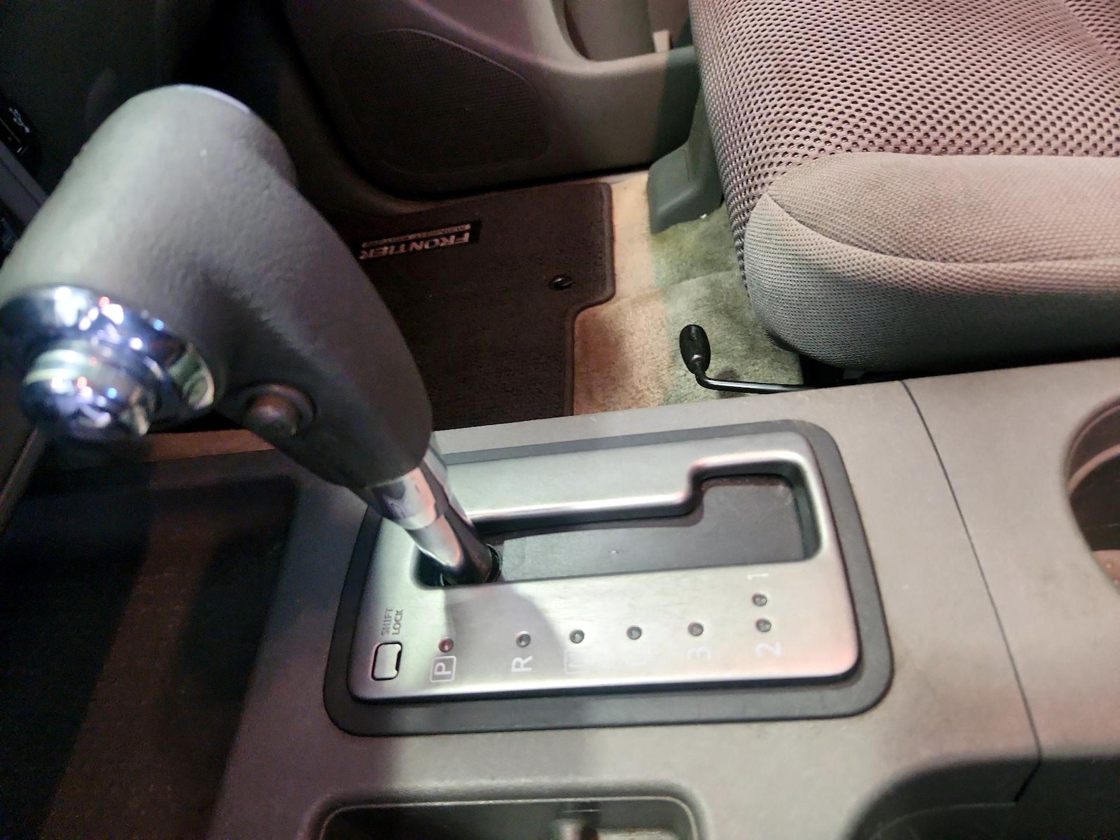 2017 Nissan Frontier SV - Photo 18
