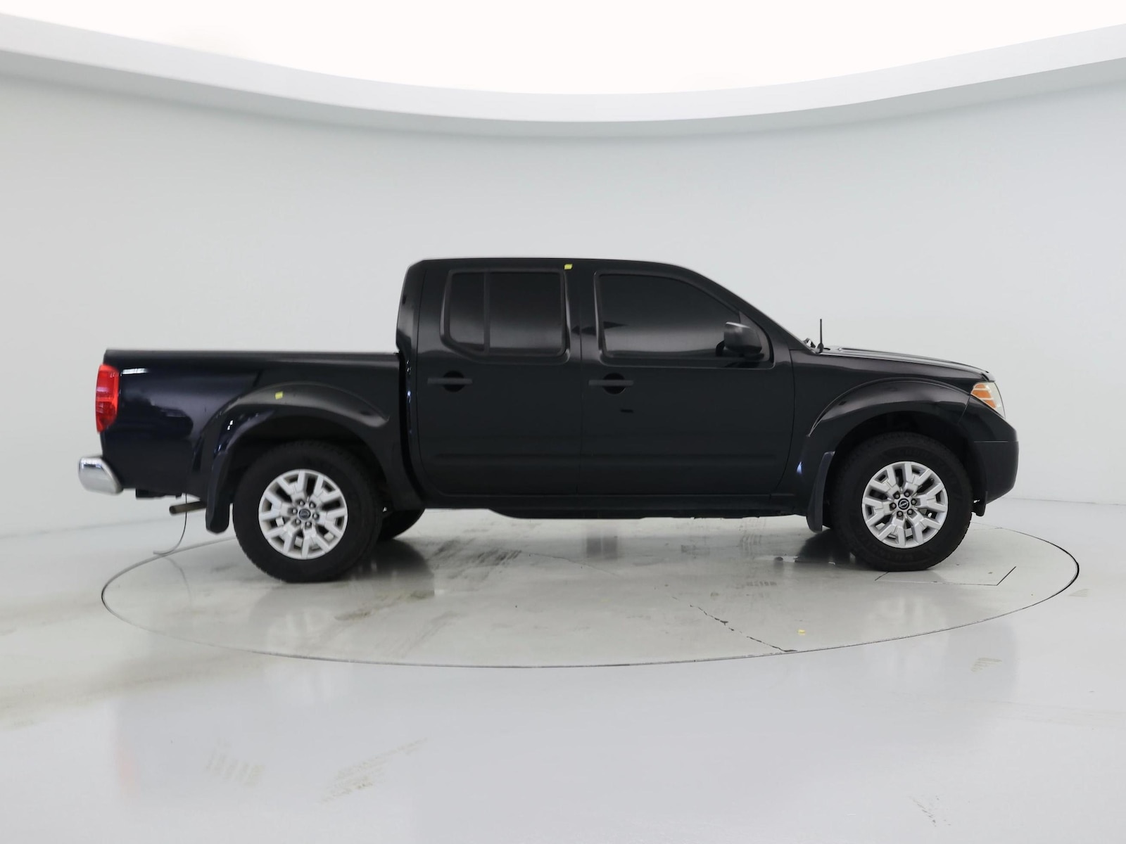 2017 Nissan Frontier SV - Photo 8
