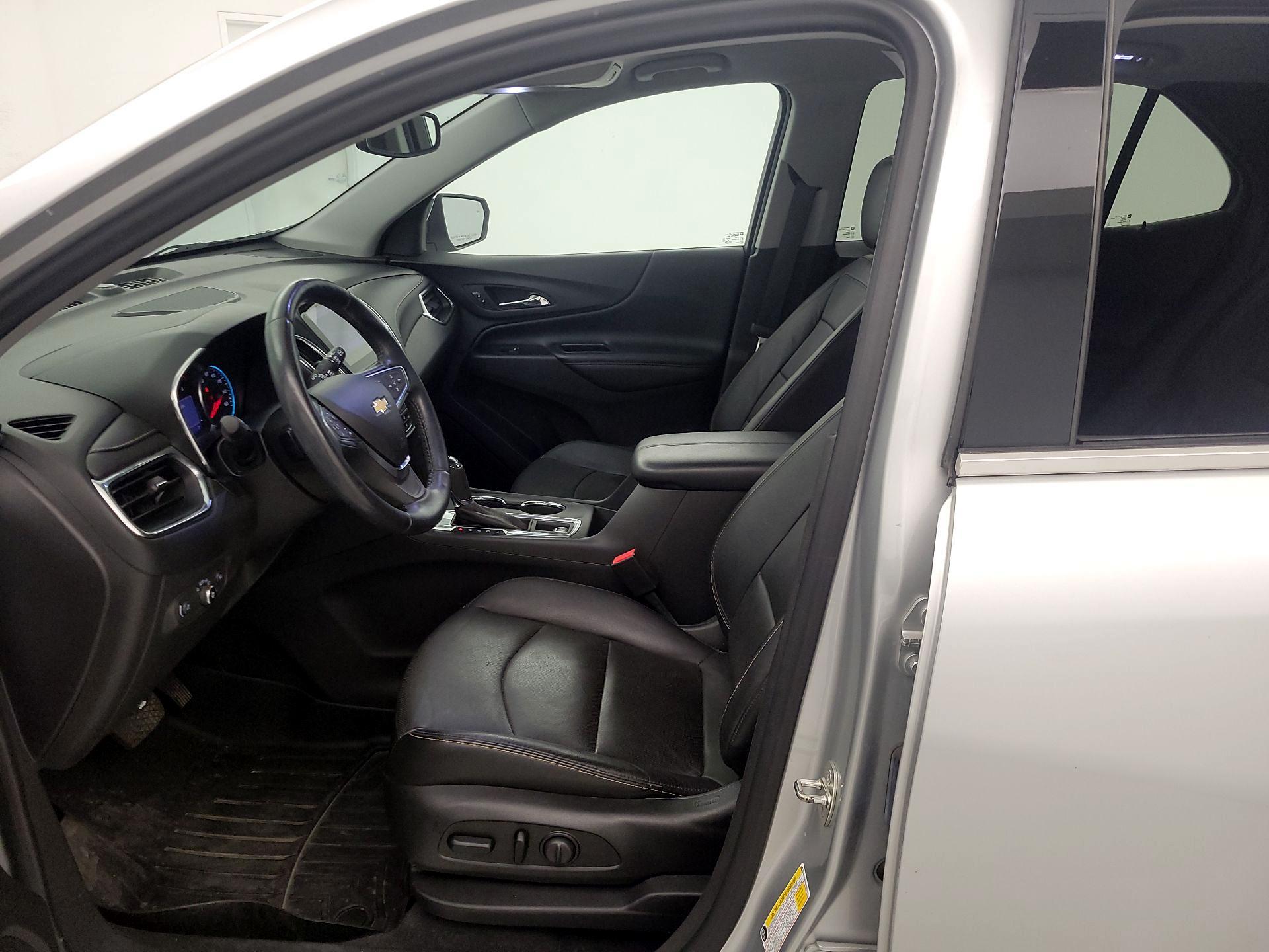 Thumbnail: 2020 Chevrolet Equinox - 11