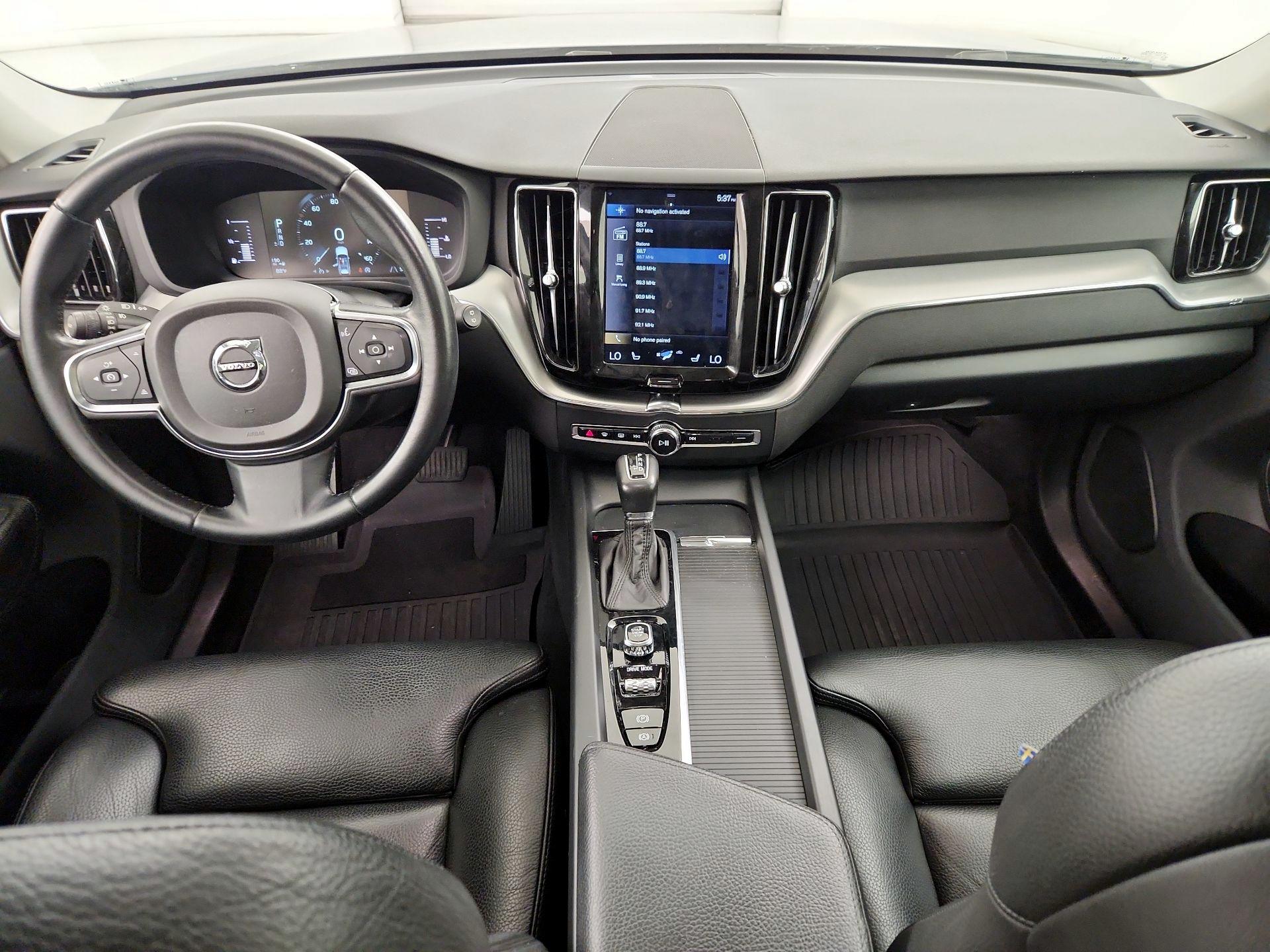 Thumbnail: 2019 Volvo XC60 - 9