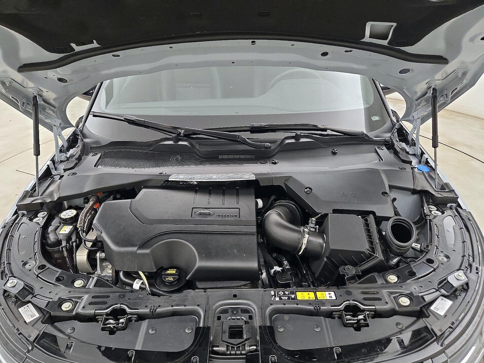 2025 Land Rover Range Rover Evoque S - Photo 19