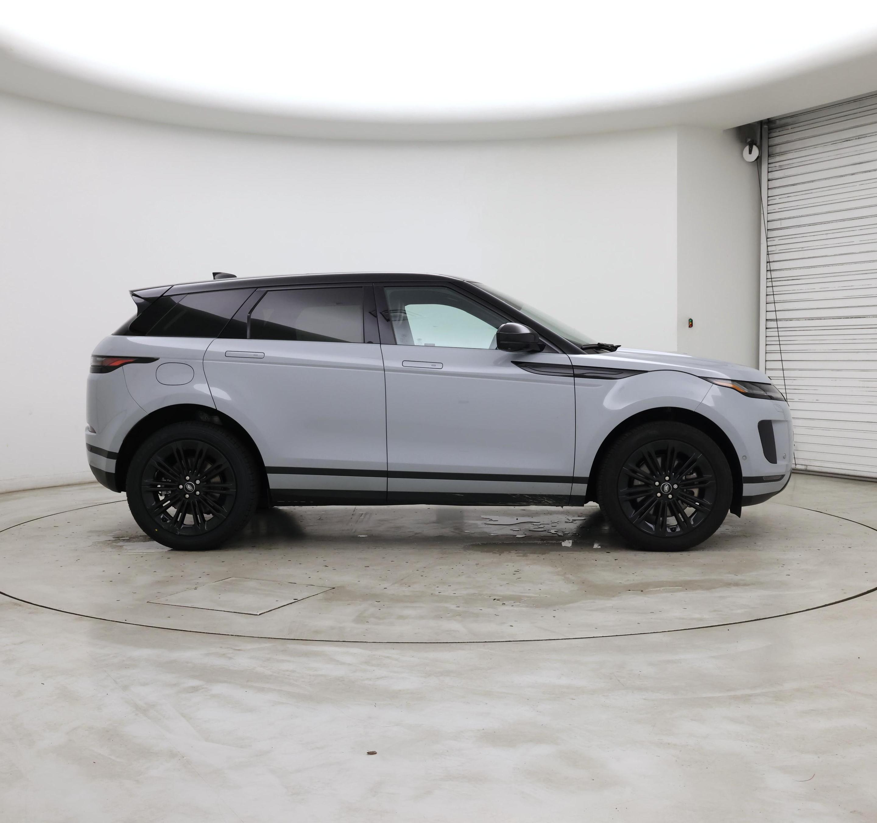 Thumbnail: 2025 Land Rover Range Rover Evoque - 7