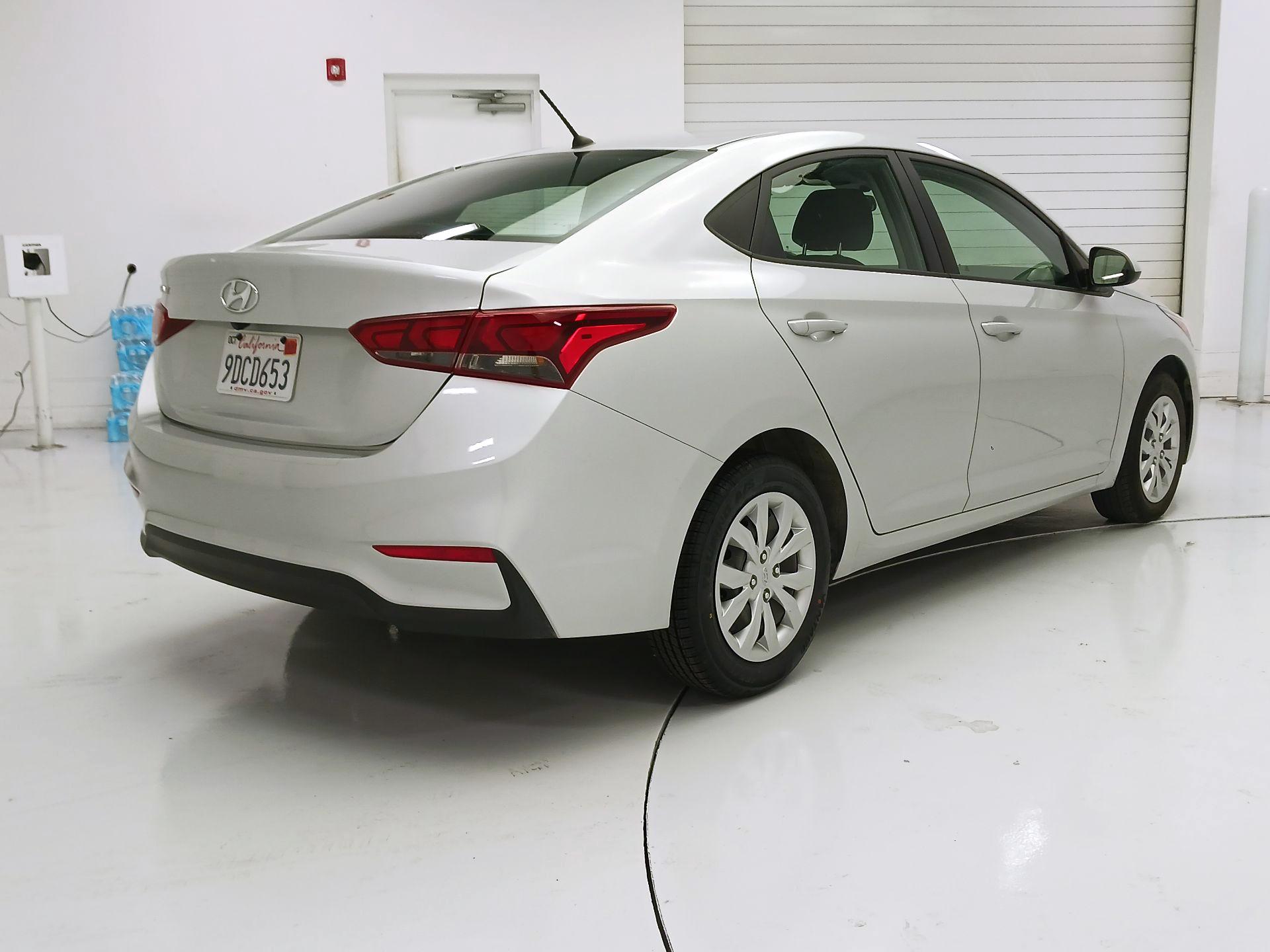 Thumbnail: 2022 Hyundai Accent - 5
