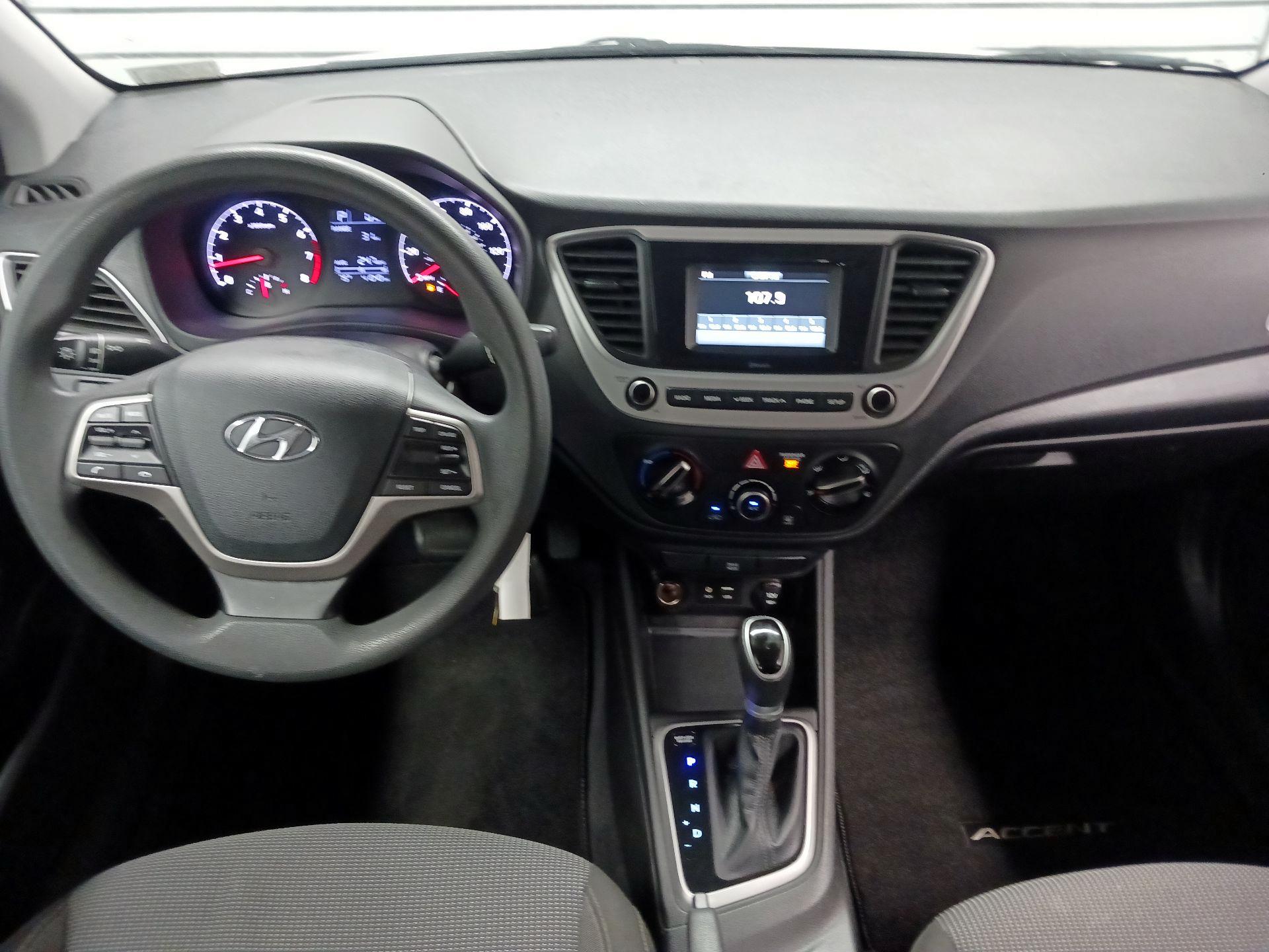Thumbnail: 2022 Hyundai Accent - 8