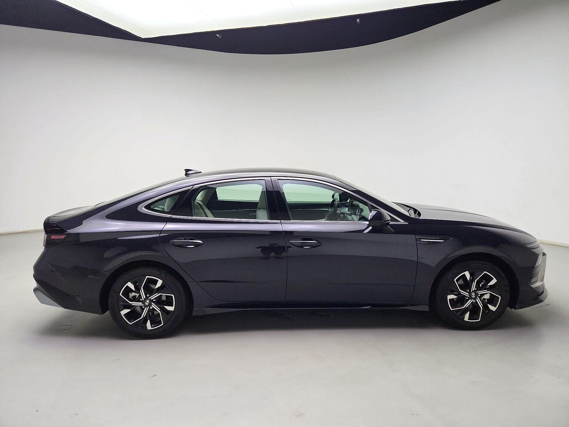 Thumbnail: 2025 Hyundai Sonata - 4