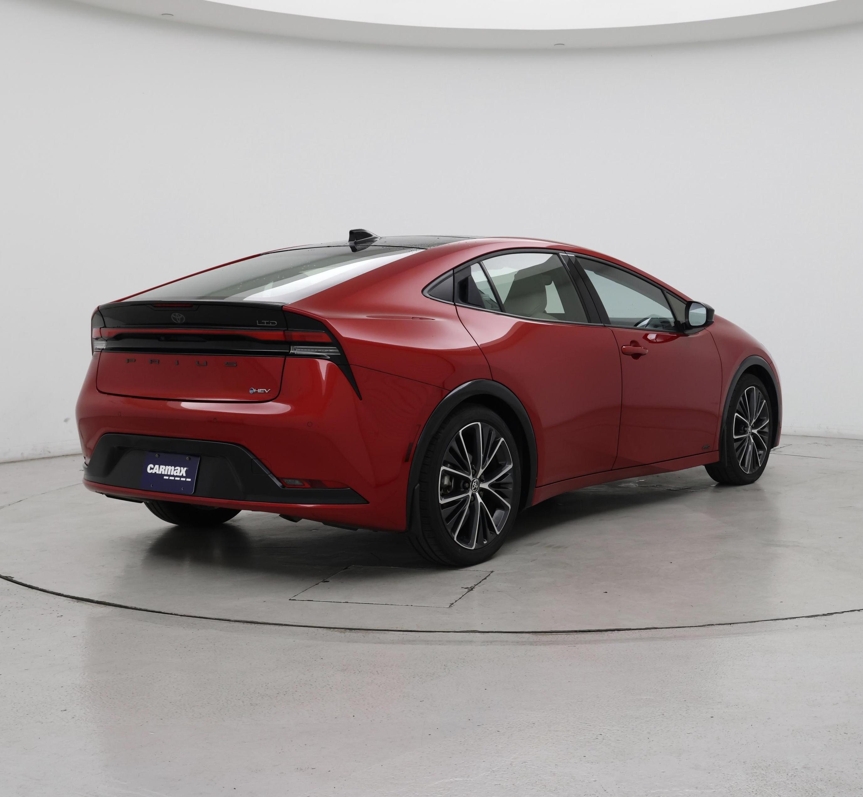 Thumbnail: 2024 Toyota Prius - 8
