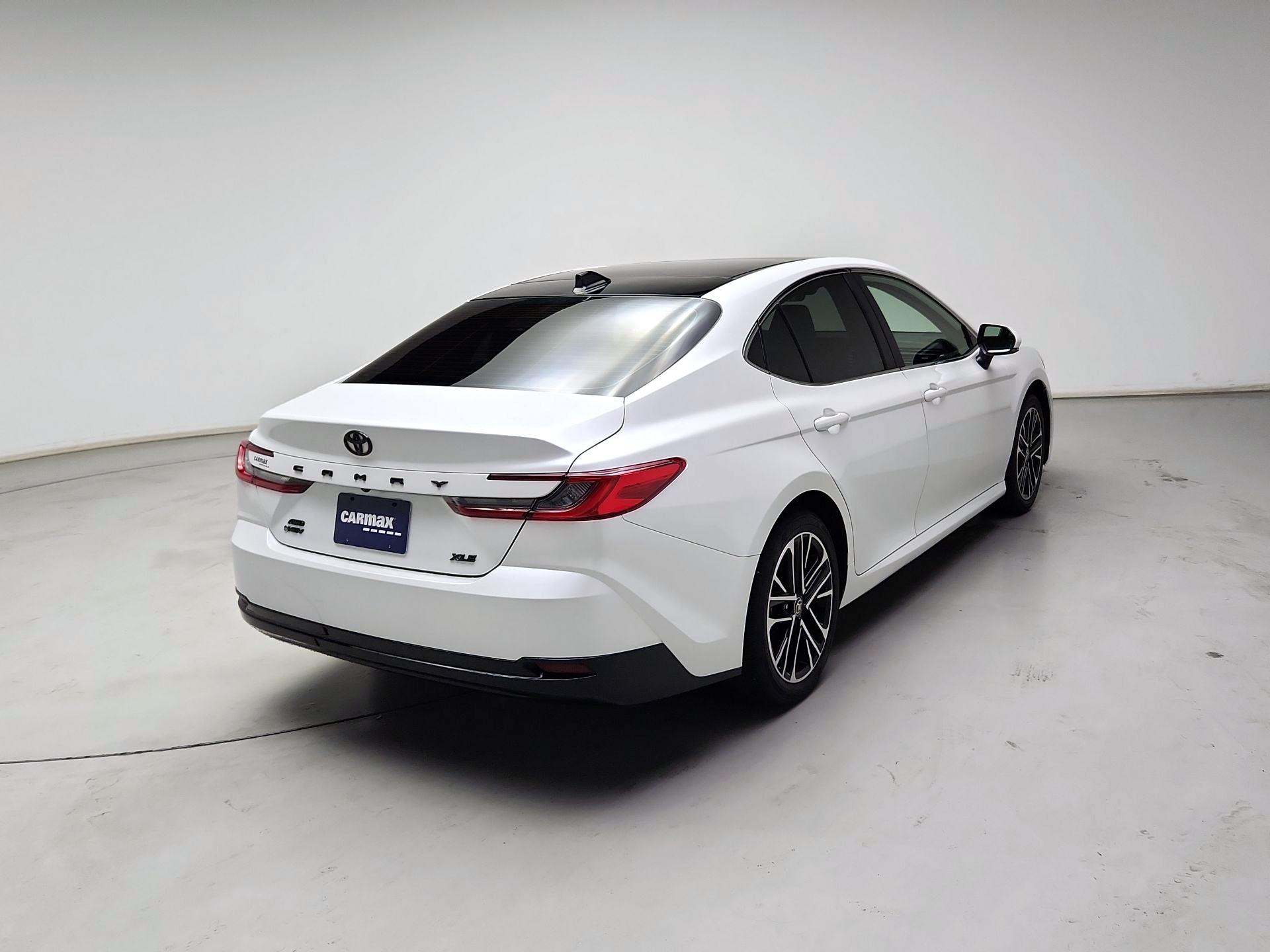 Thumbnail: 2025 Toyota Camry - 5