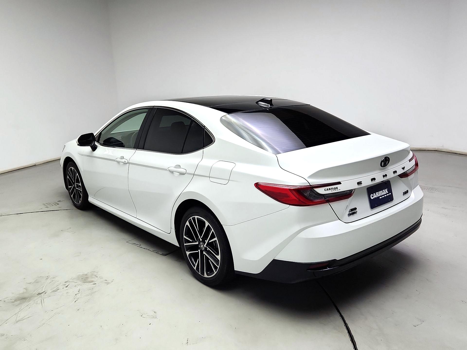 Thumbnail: 2025 Toyota Camry - 7