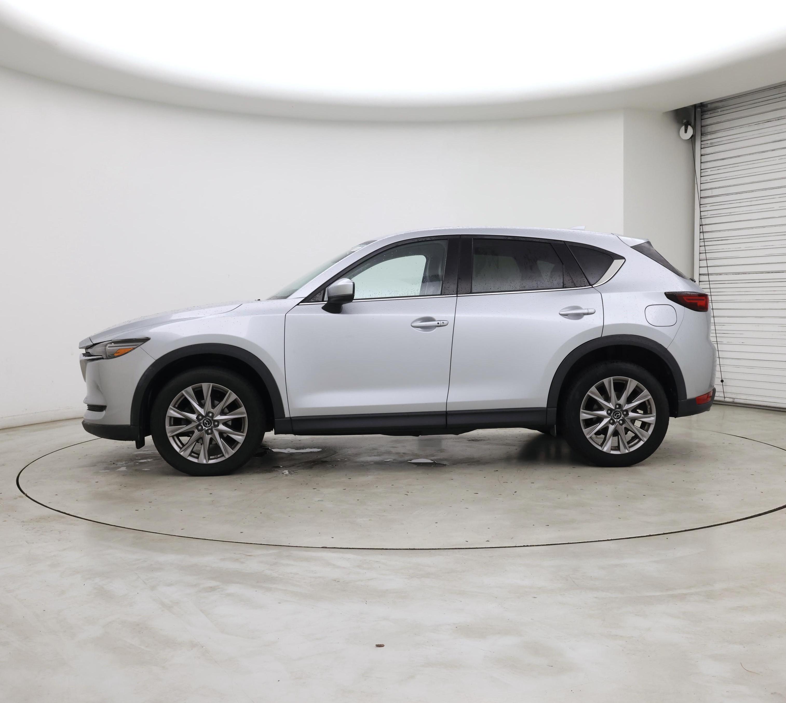 Thumbnail: 2020 Mazda CX-5 - 3