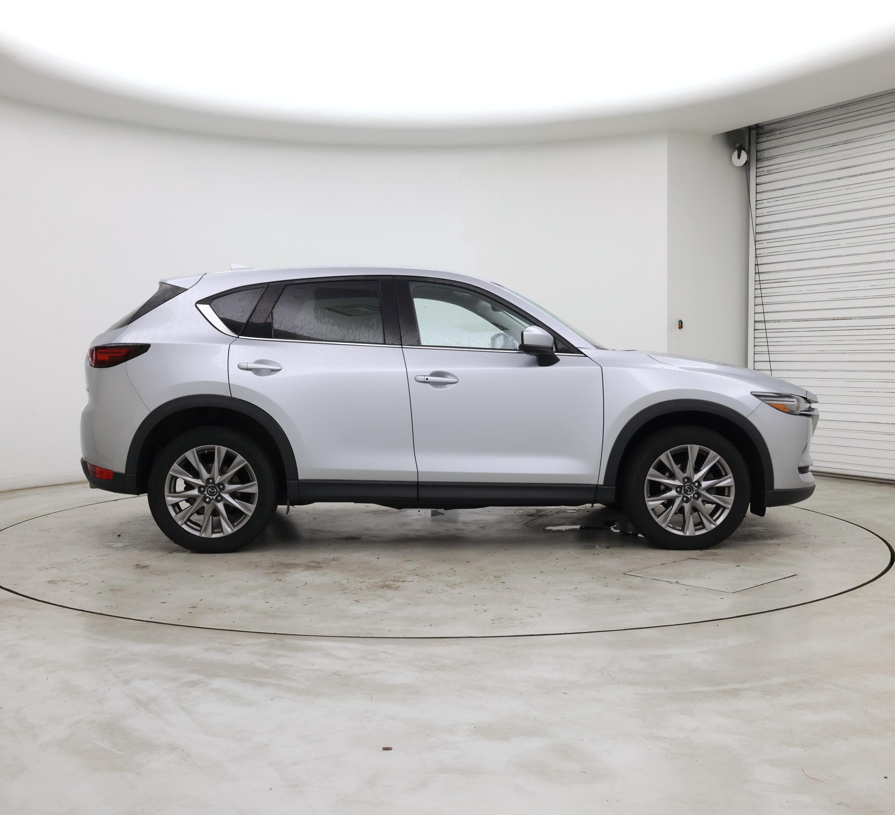 Thumbnail: 2020 Mazda CX-5 - 7