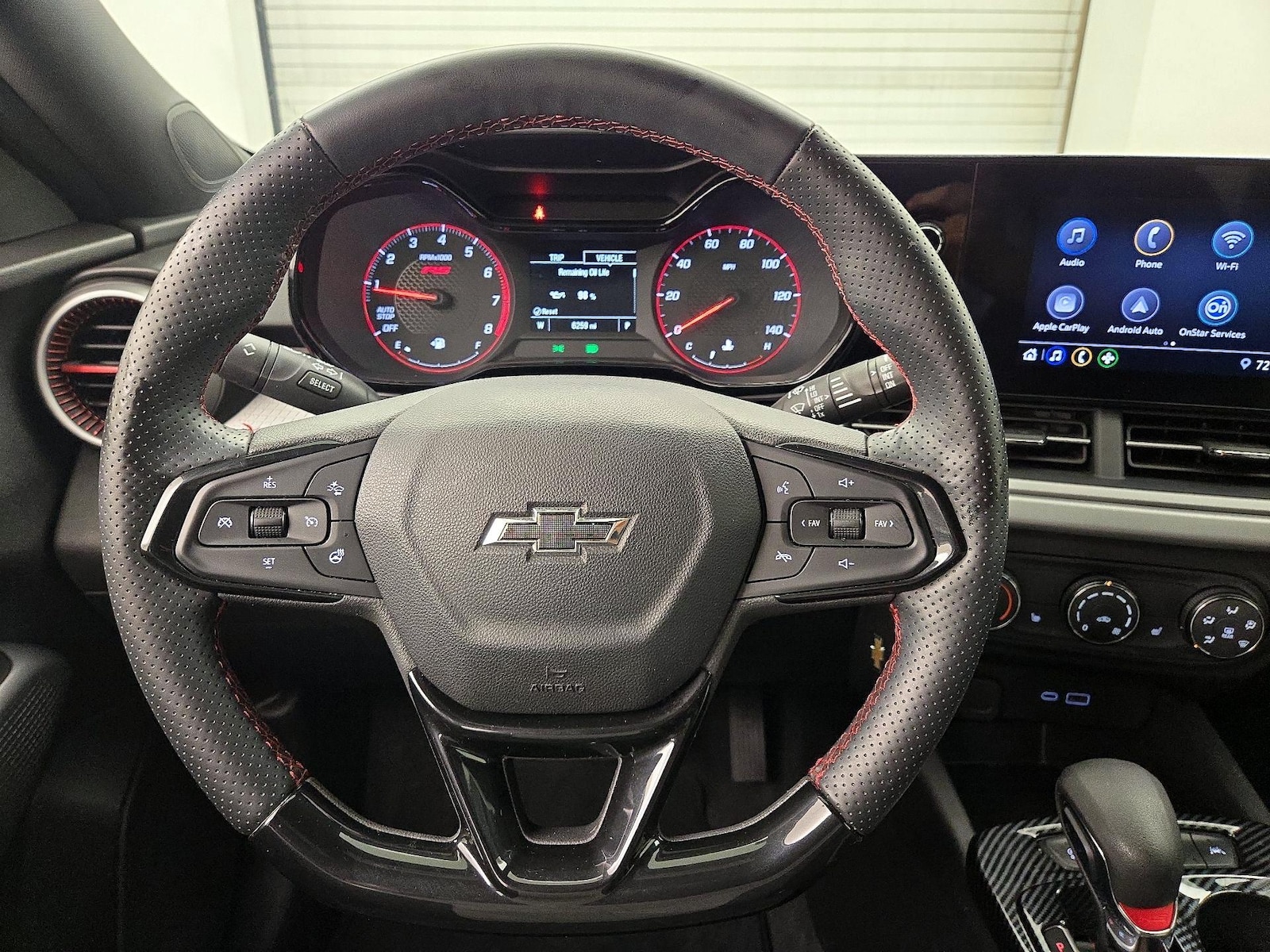 2025 Chevrolet Trax RS - Photo 11