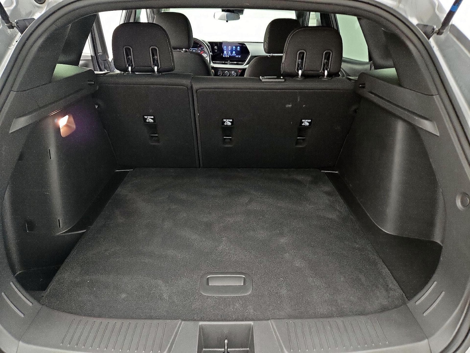 2025 Chevrolet Trax RS - Photo 21