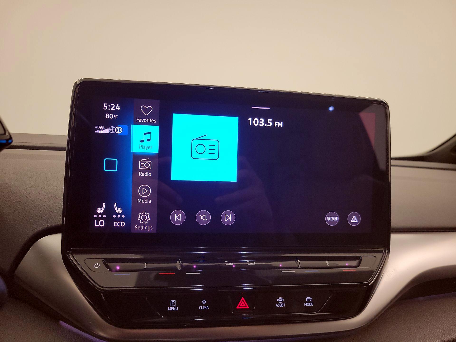 Thumbnail: 2021 Volkswagen ID.4 - 16