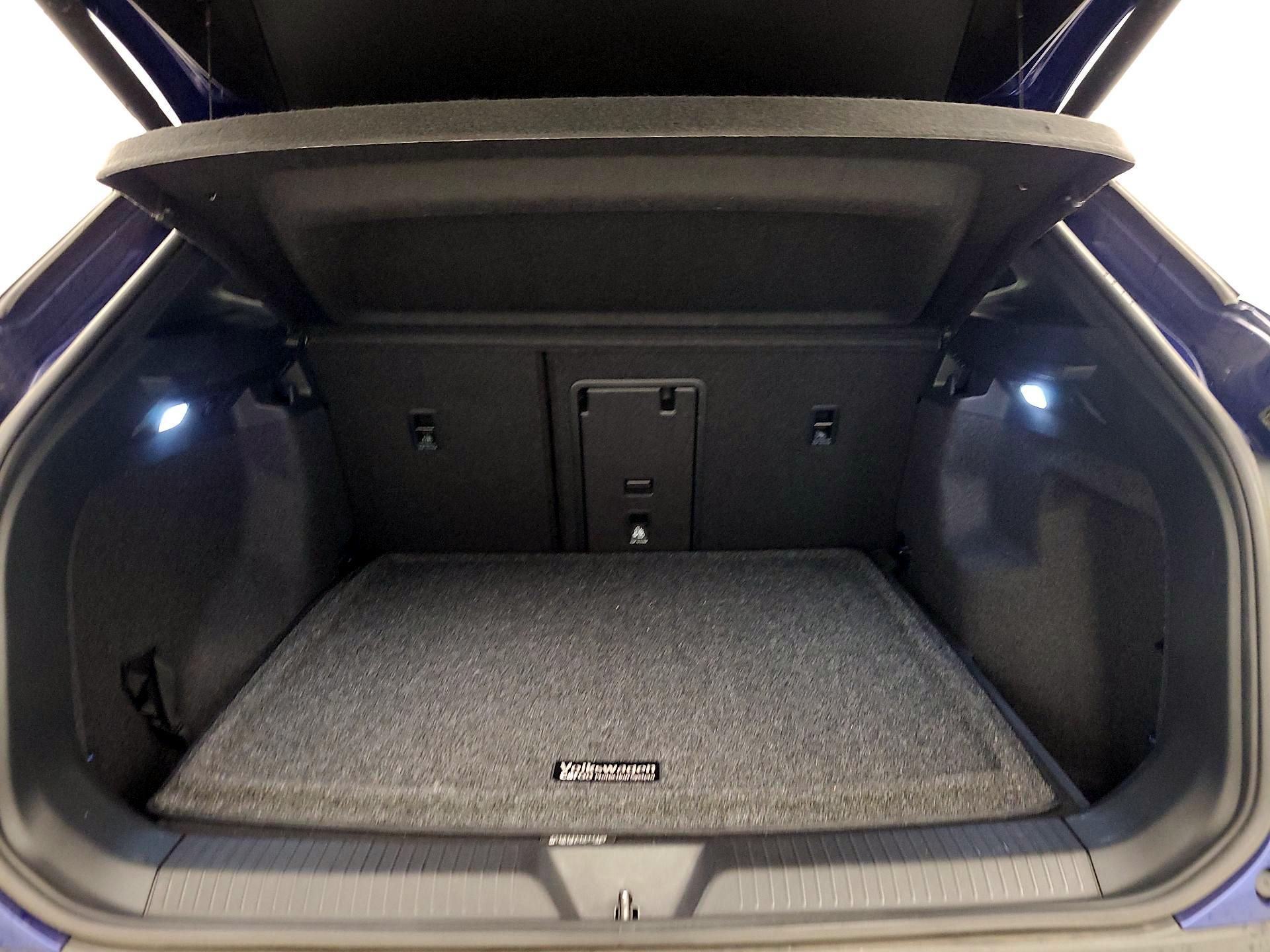 Thumbnail: 2021 Volkswagen ID.4 - 20