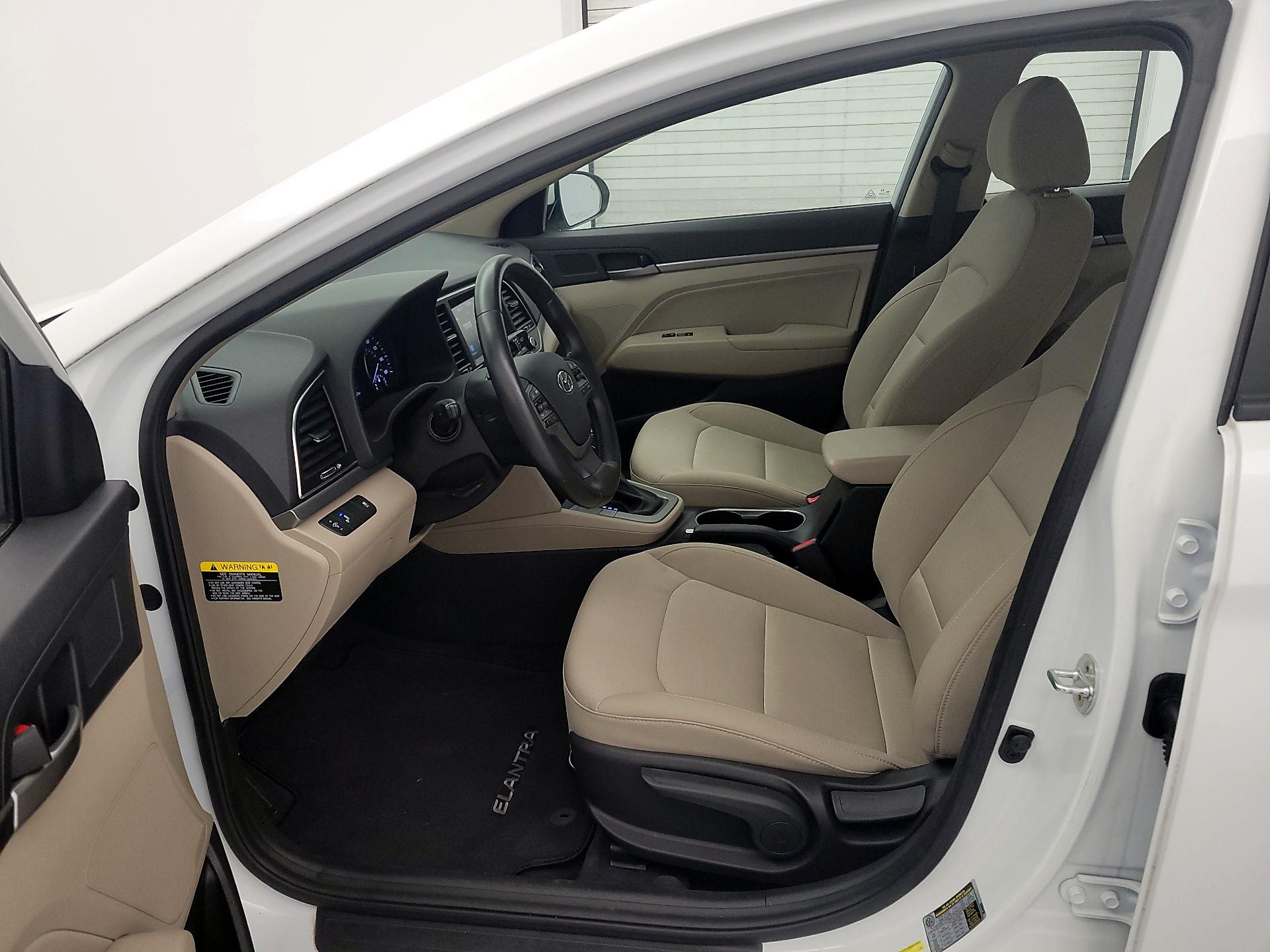 Thumbnail: 2018 Hyundai Elantra - 11