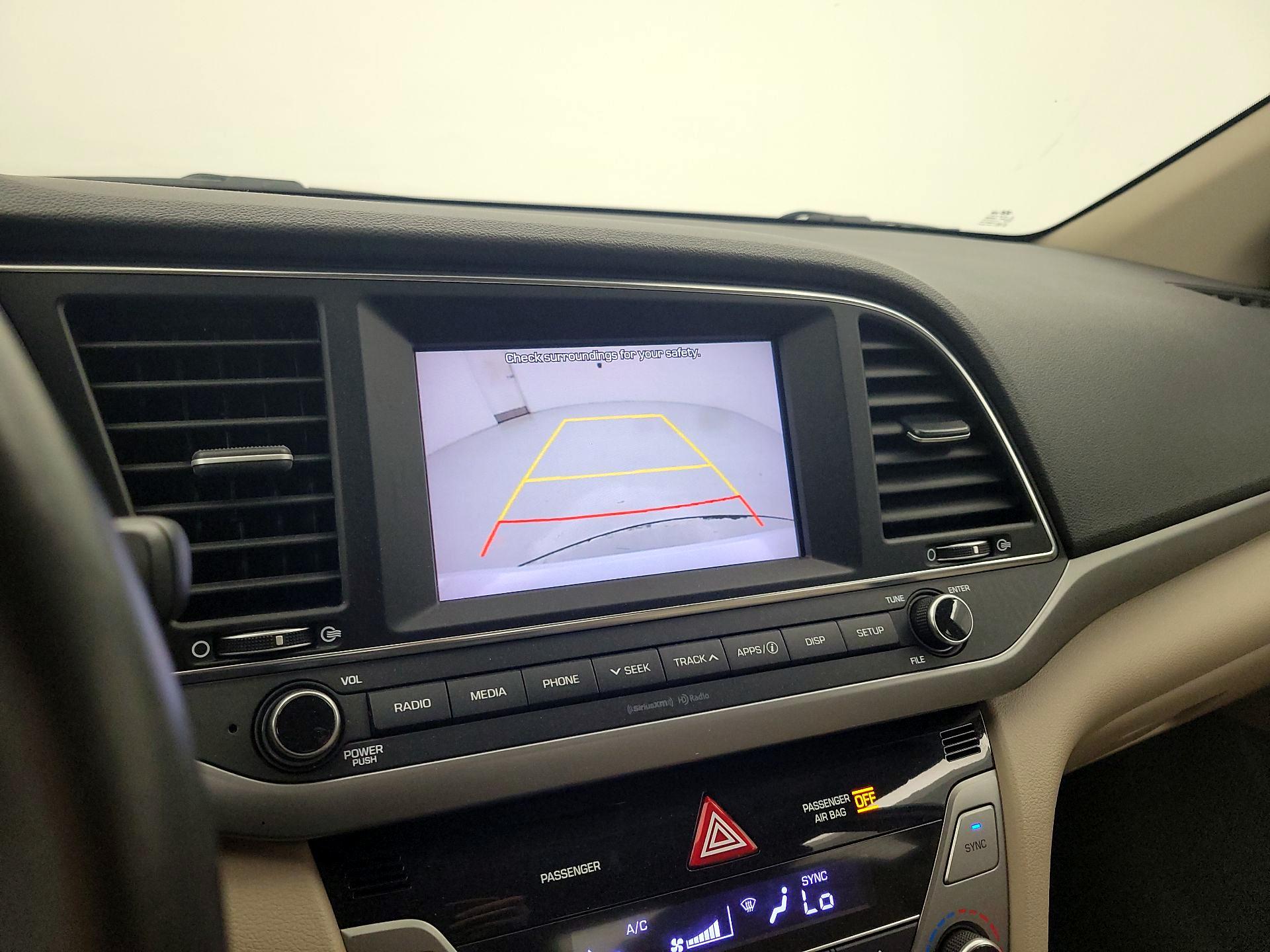 Thumbnail: 2018 Hyundai Elantra - 13