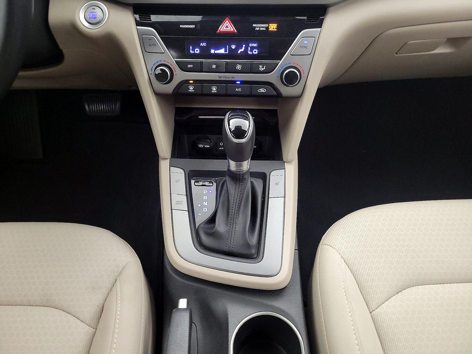 2018 Hyundai Elantra Value Edition - Photo 17