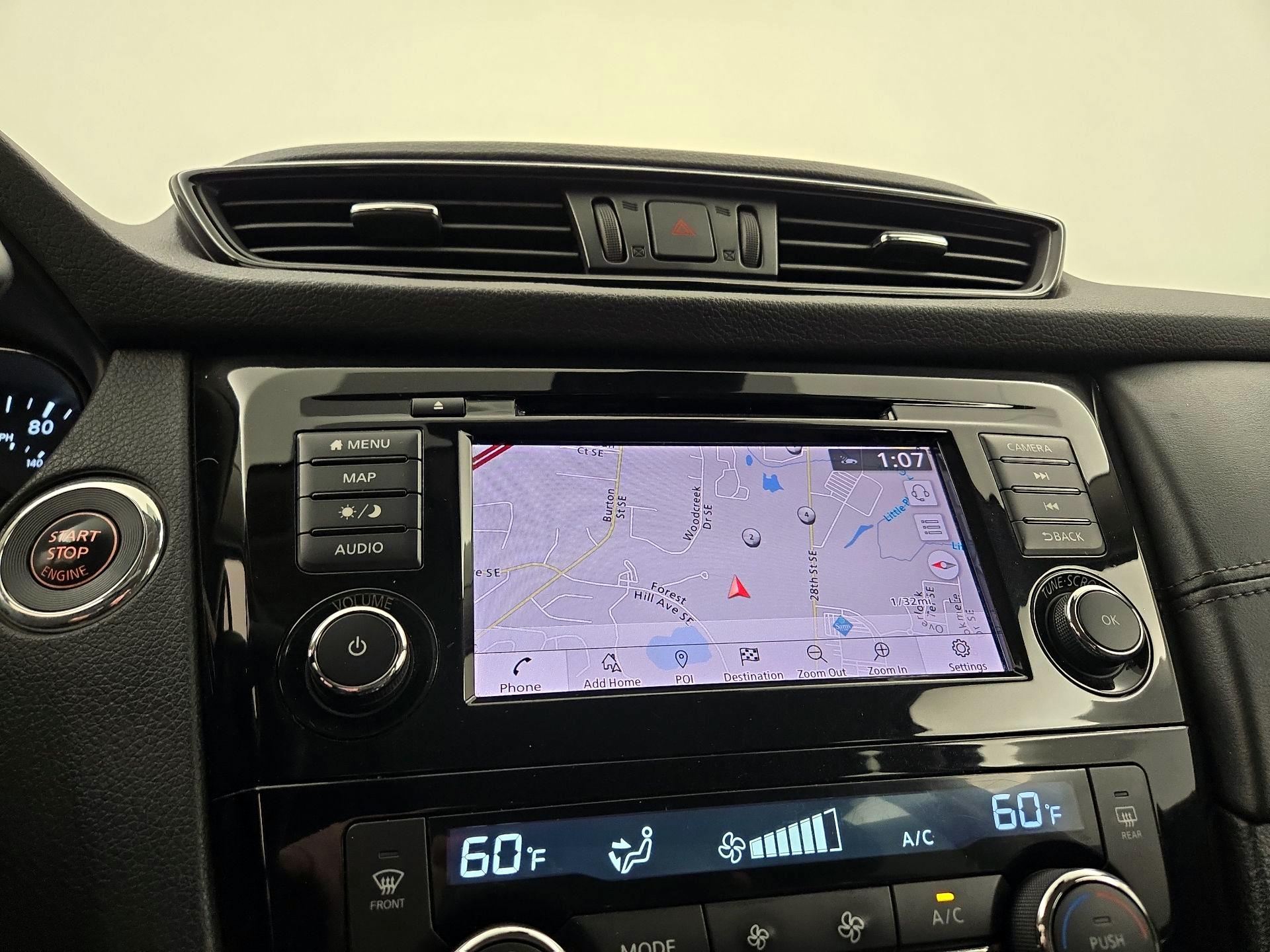Thumbnail: 2020 Nissan Rogue - 14