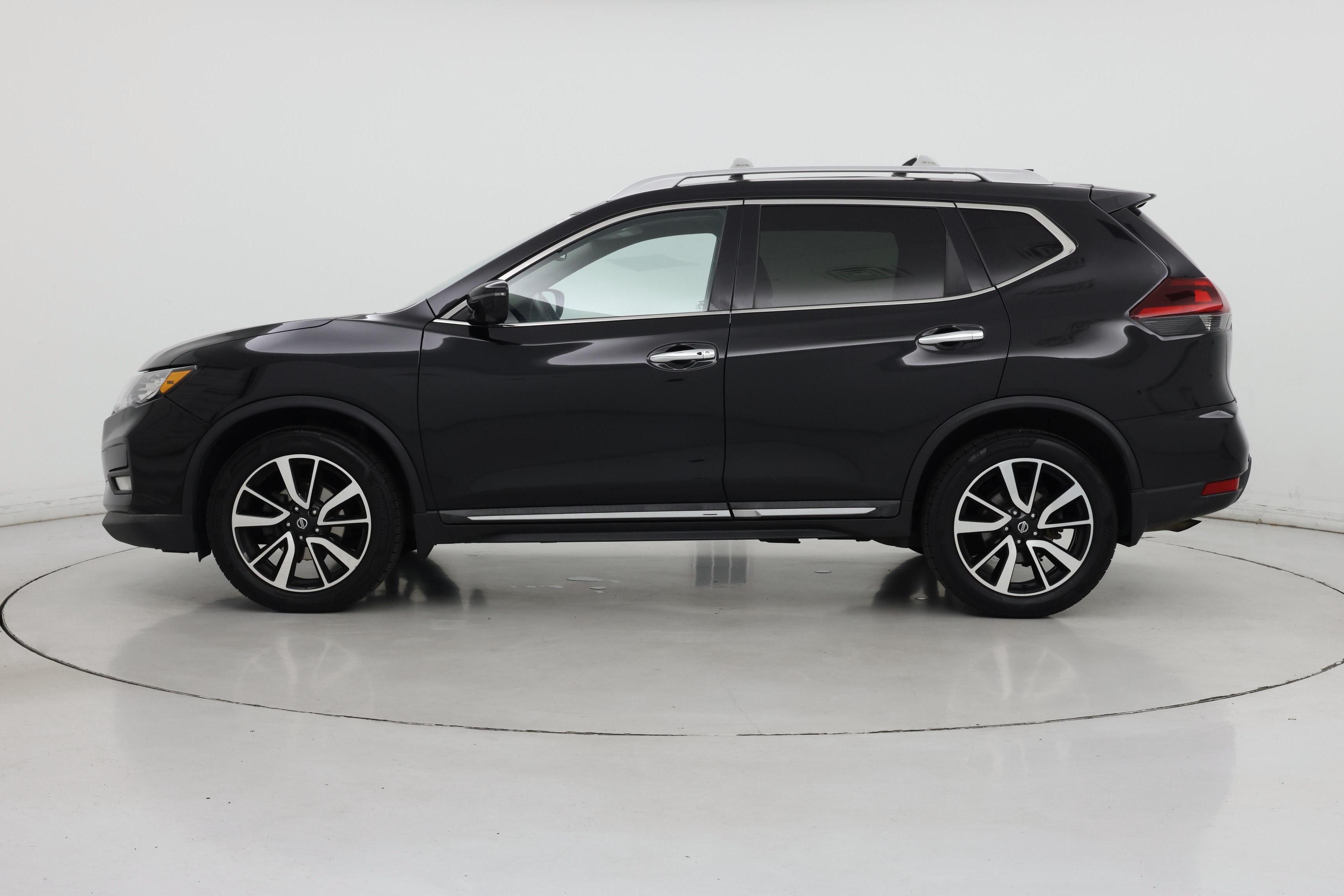 Thumbnail: 2020 Nissan Rogue - 3