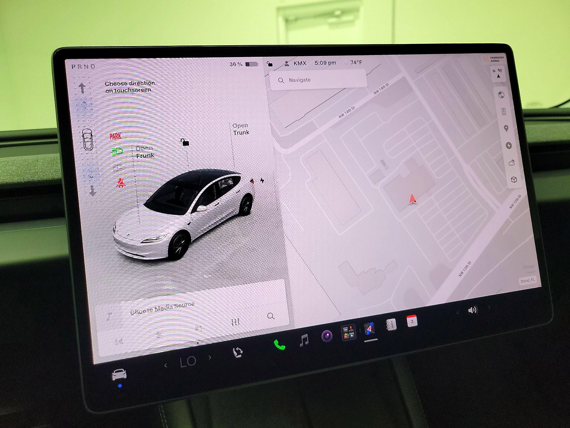 Thumbnail: 2025 Tesla Model 3 - 11