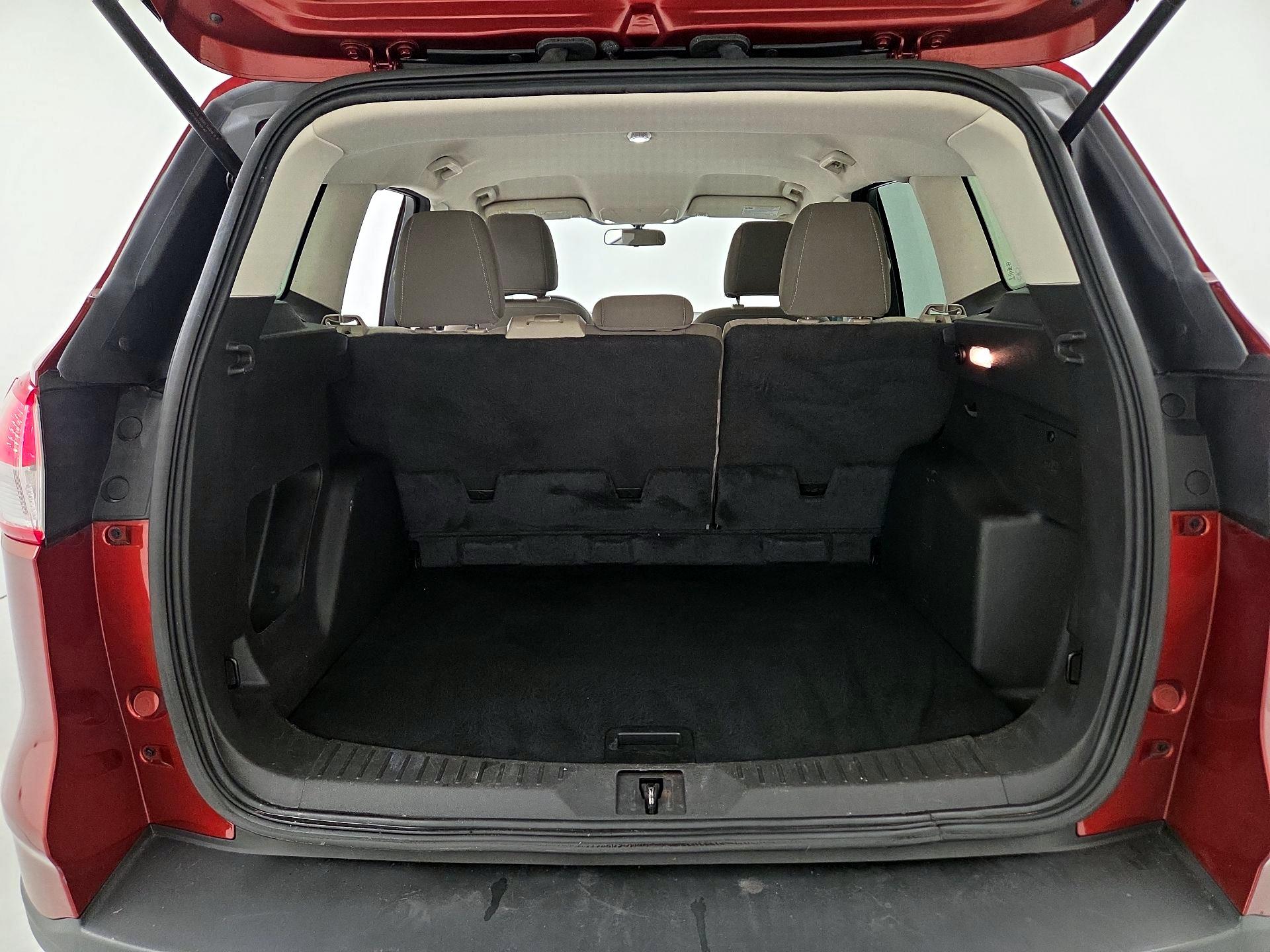 Thumbnail: 2015 Ford Escape - 20