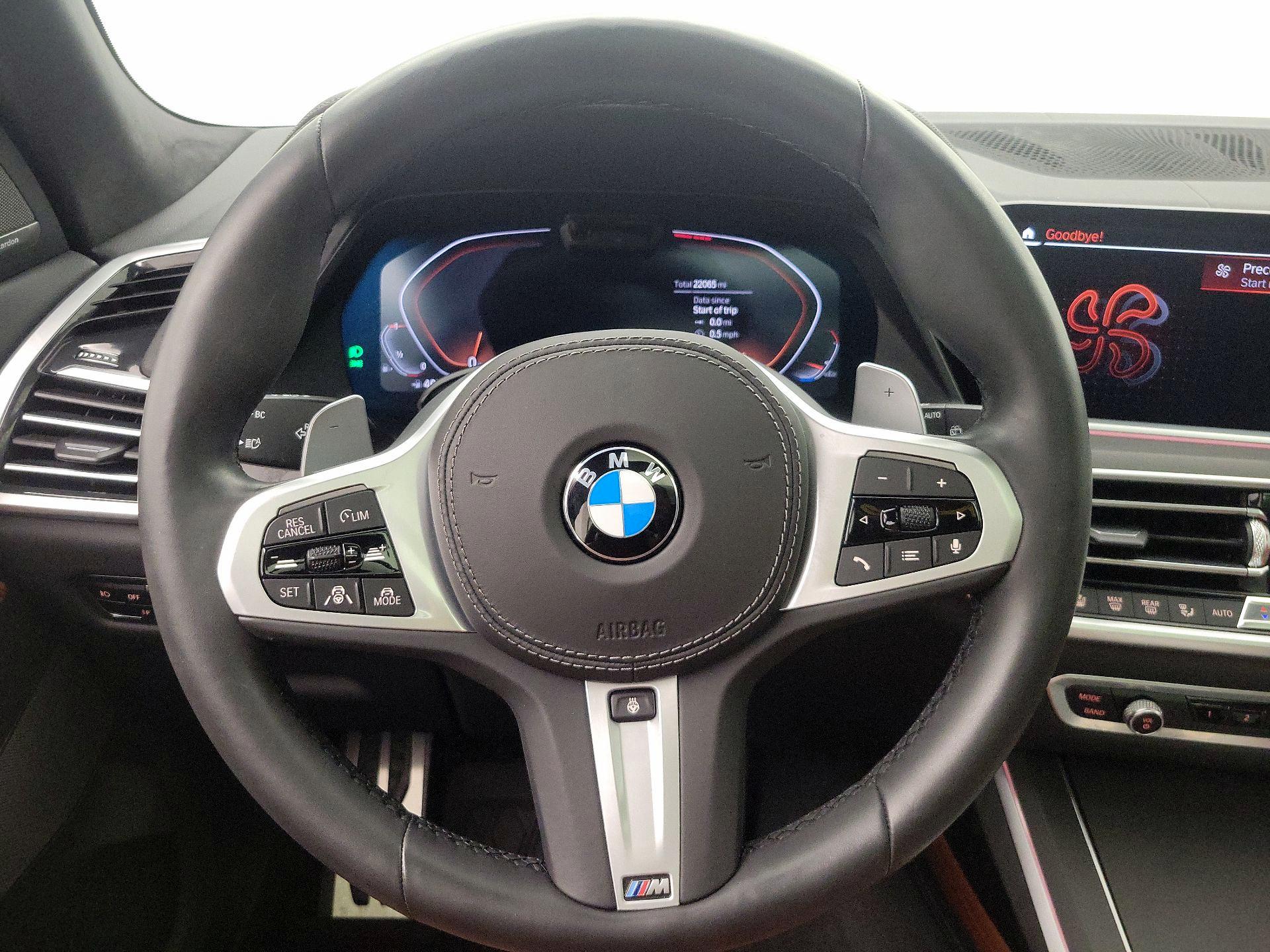 Thumbnail: 2021 BMW X7 - 10
