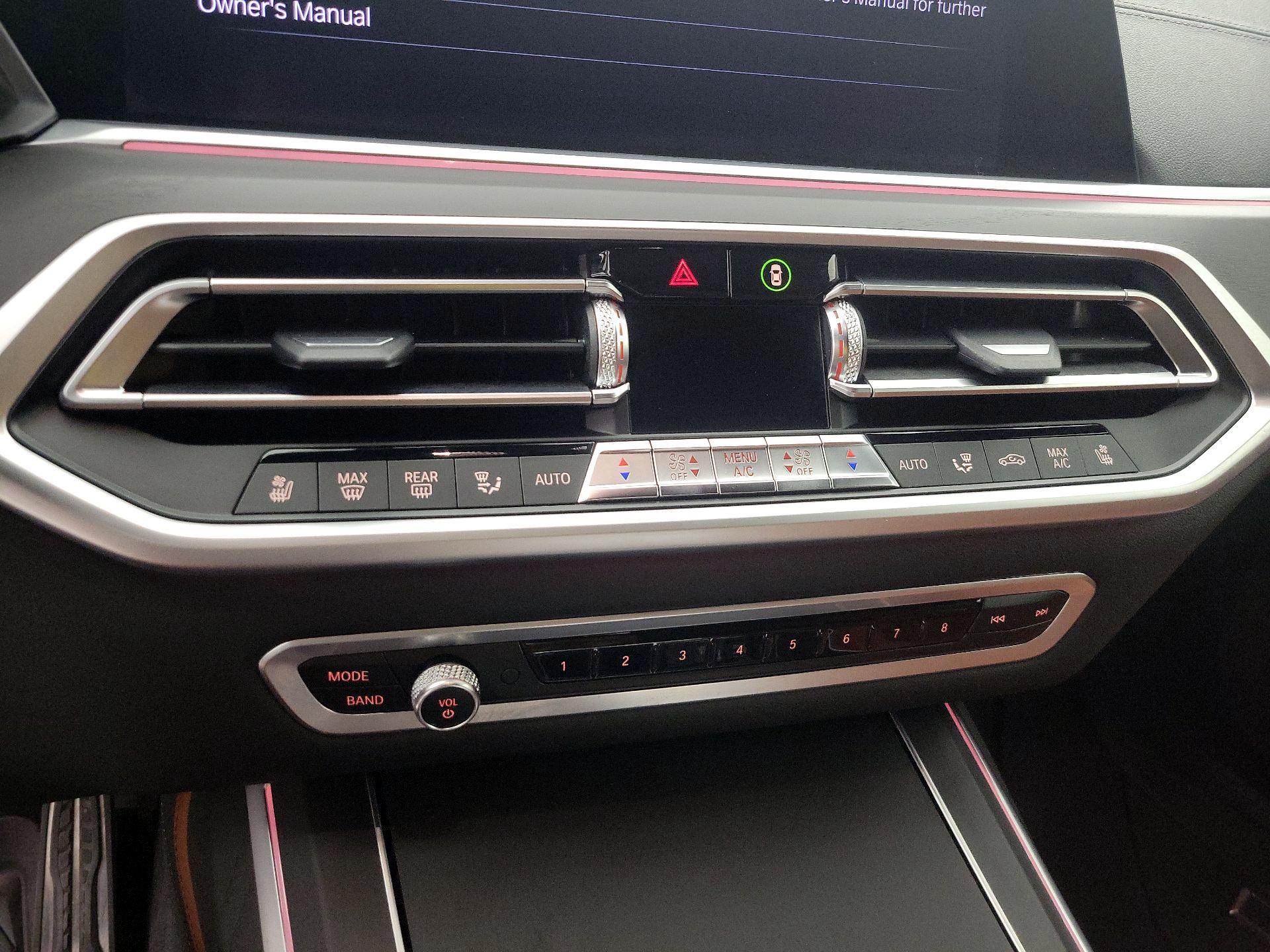 Thumbnail: 2021 BMW X7 - 16