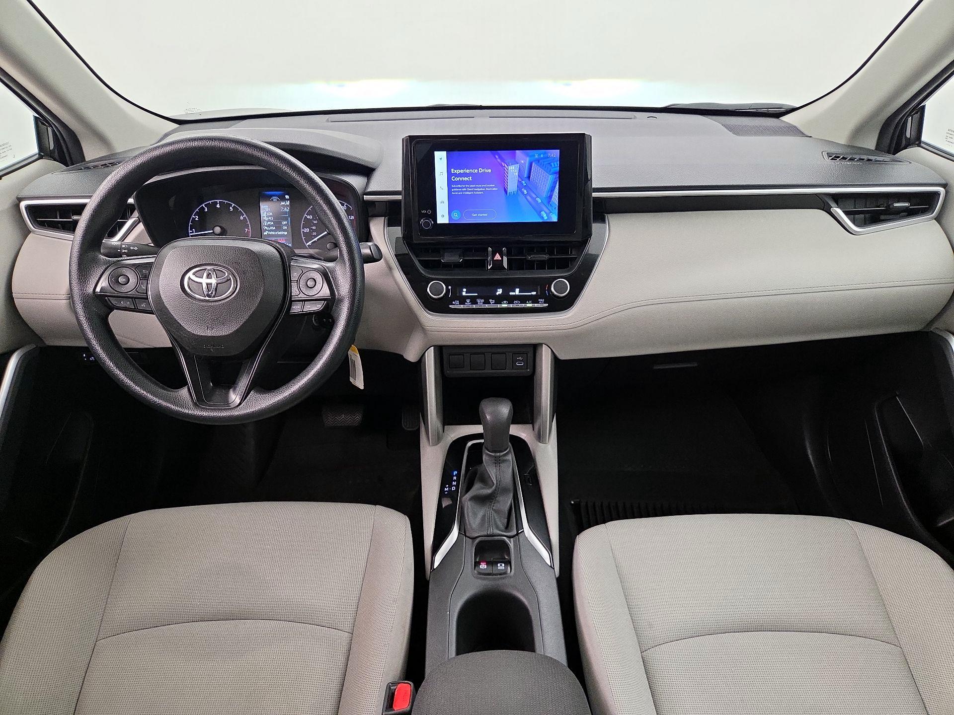 Thumbnail: 2023 Toyota Corolla Cross - 9