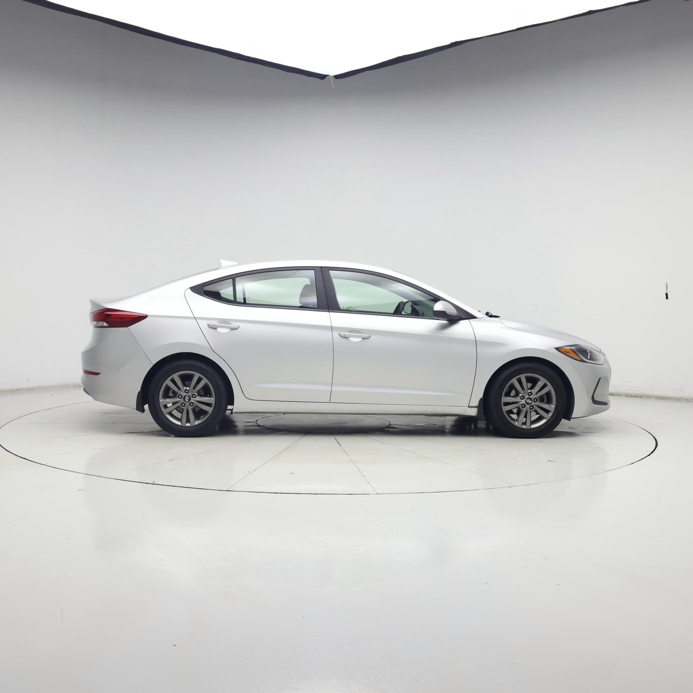 Thumbnail: 2018 Hyundai Elantra - 7