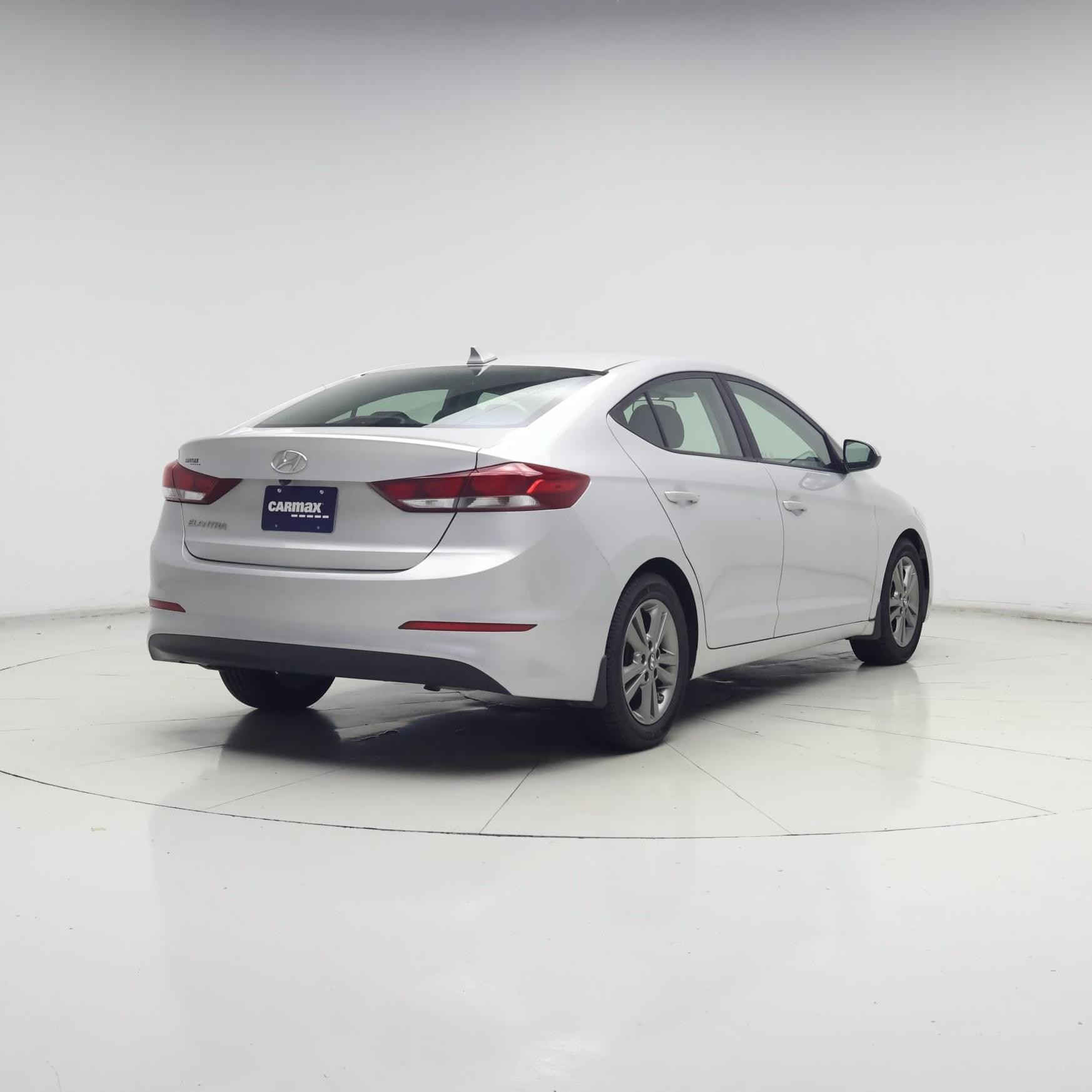 Thumbnail: 2018 Hyundai Elantra - 8