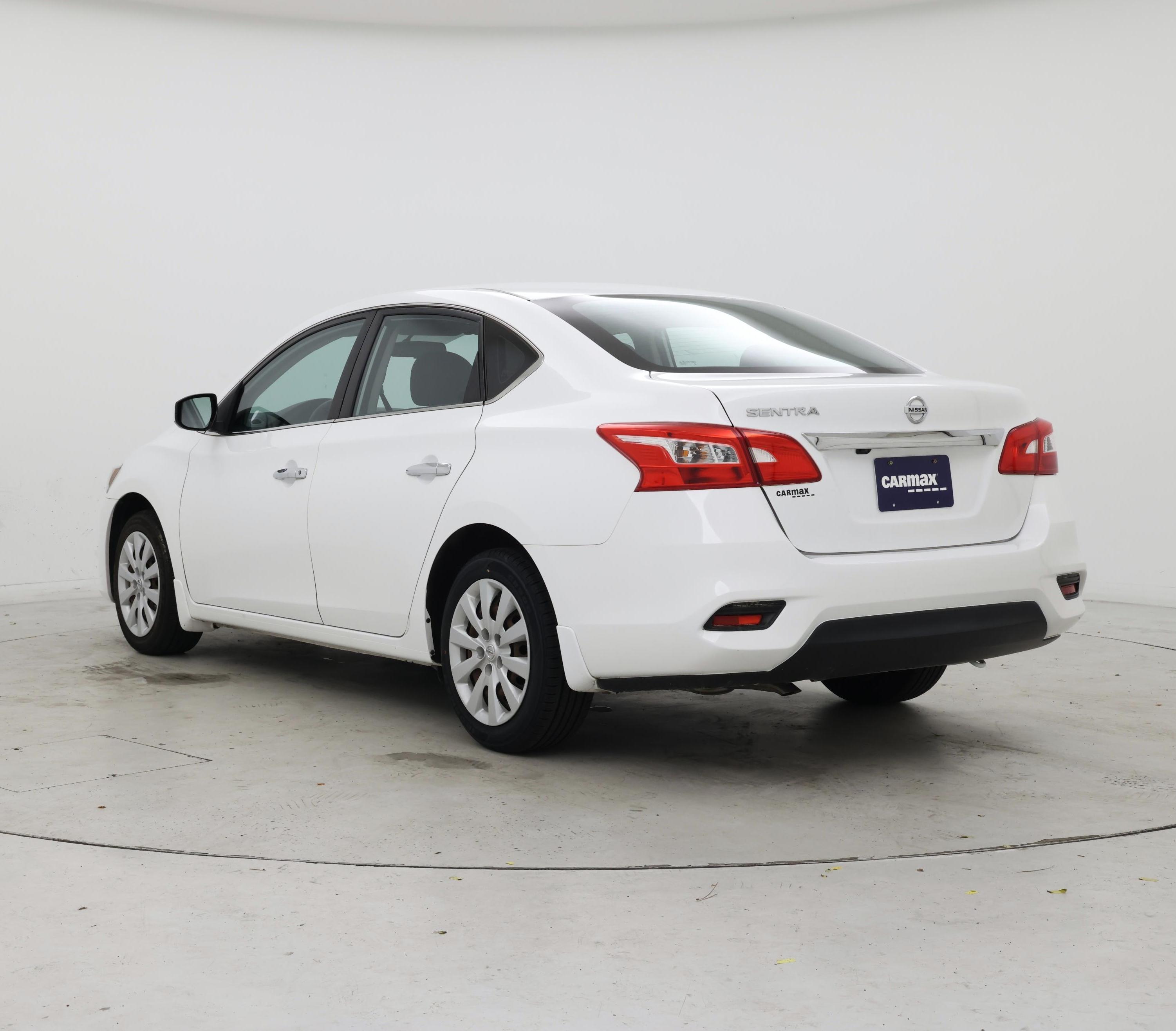 Thumbnail: 2019 Nissan Sentra - 2