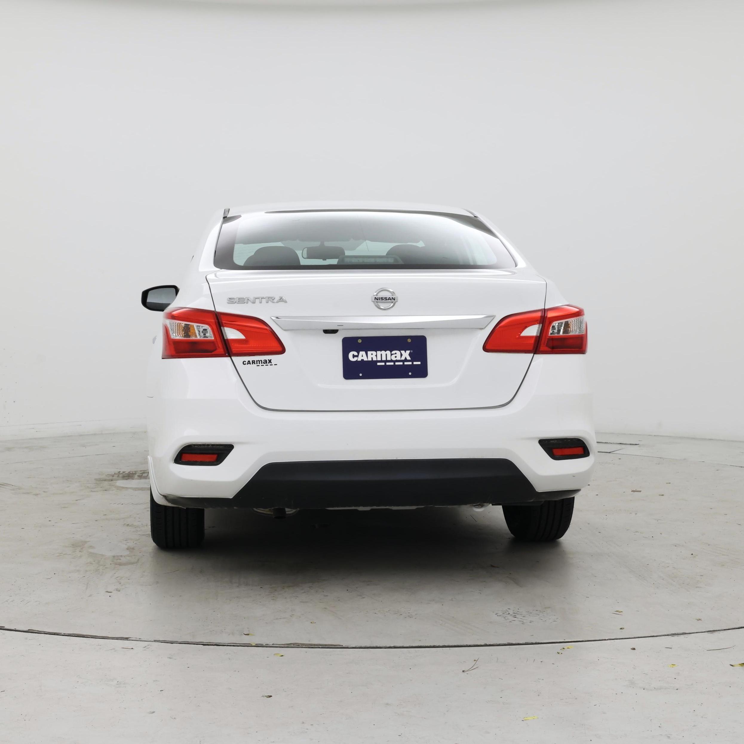 Thumbnail: 2019 Nissan Sentra - 6