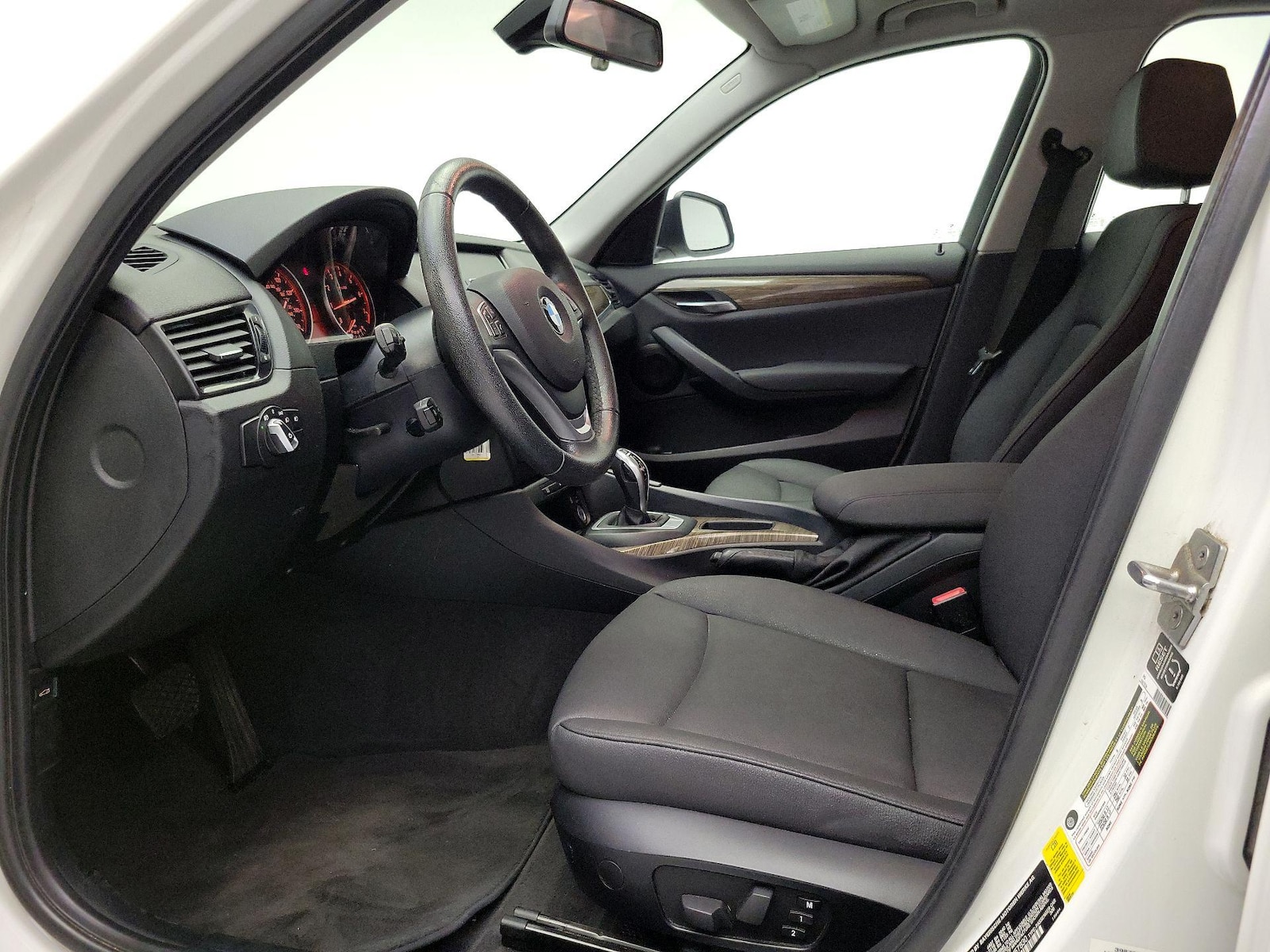 2015 BMW X1 28i - Photo 10