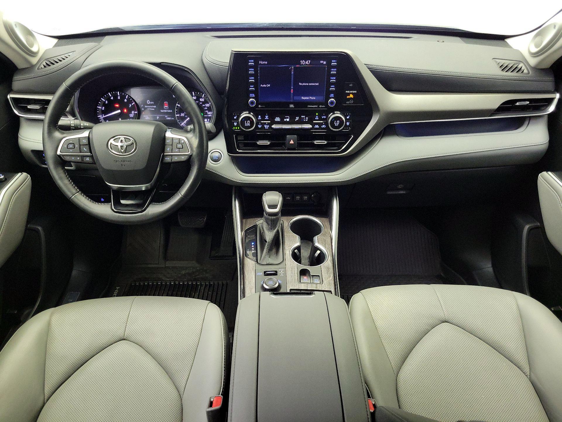 Thumbnail: 2020 Toyota Highlander - 9