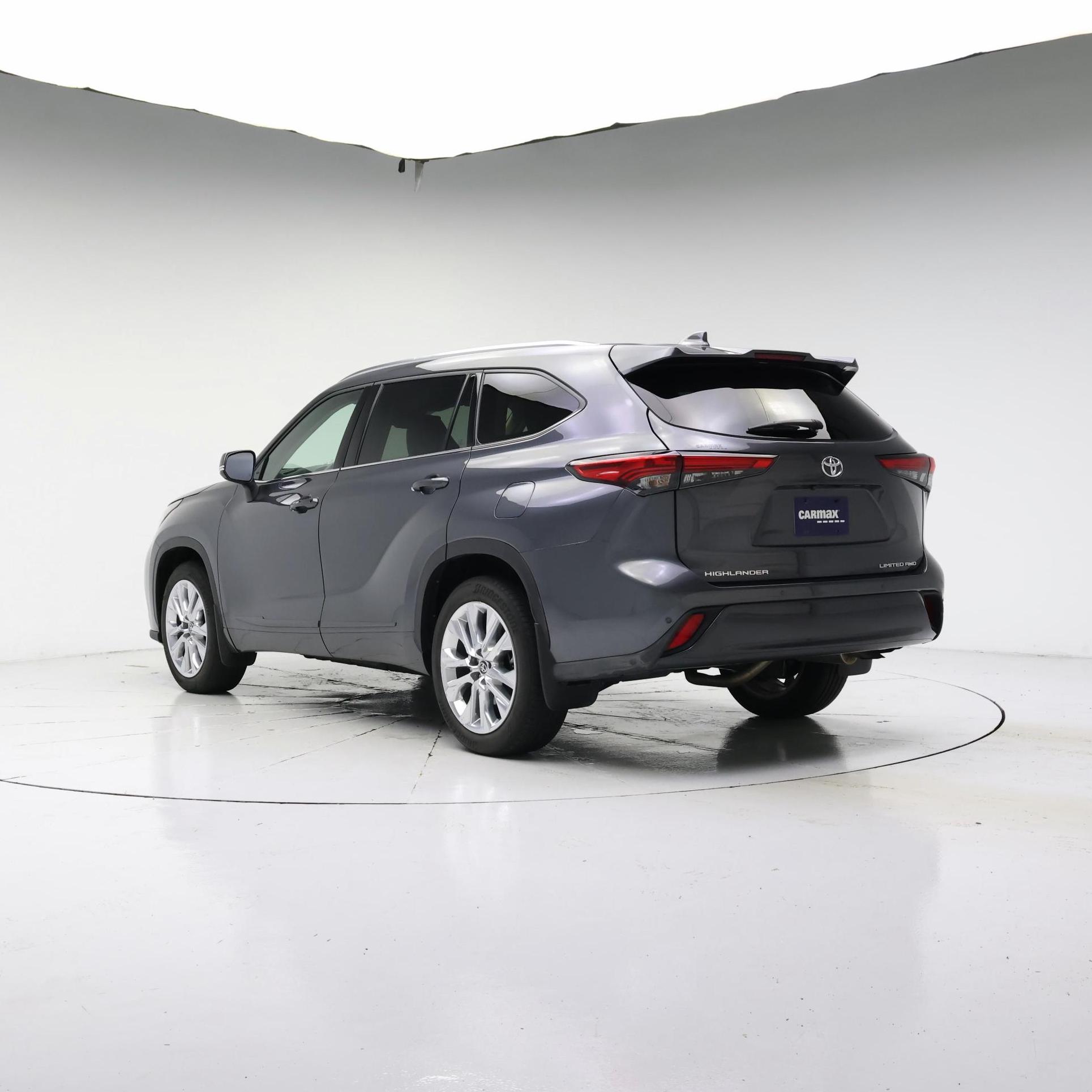 Thumbnail: 2020 Toyota Highlander - 2