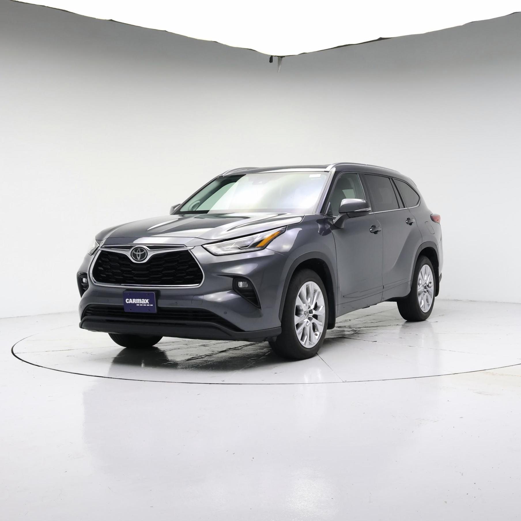 Thumbnail: 2020 Toyota Highlander - 4