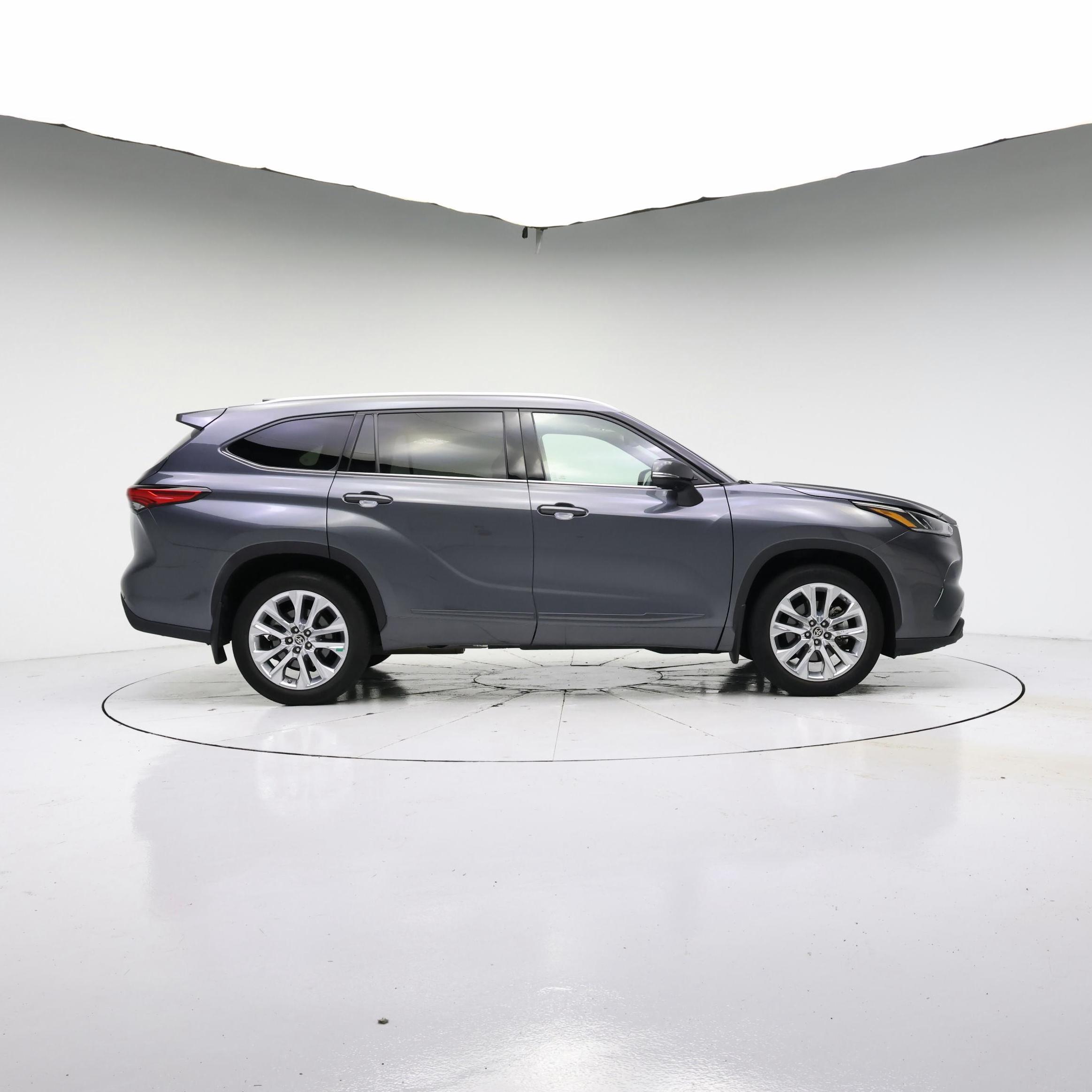 Thumbnail: 2020 Toyota Highlander - 7